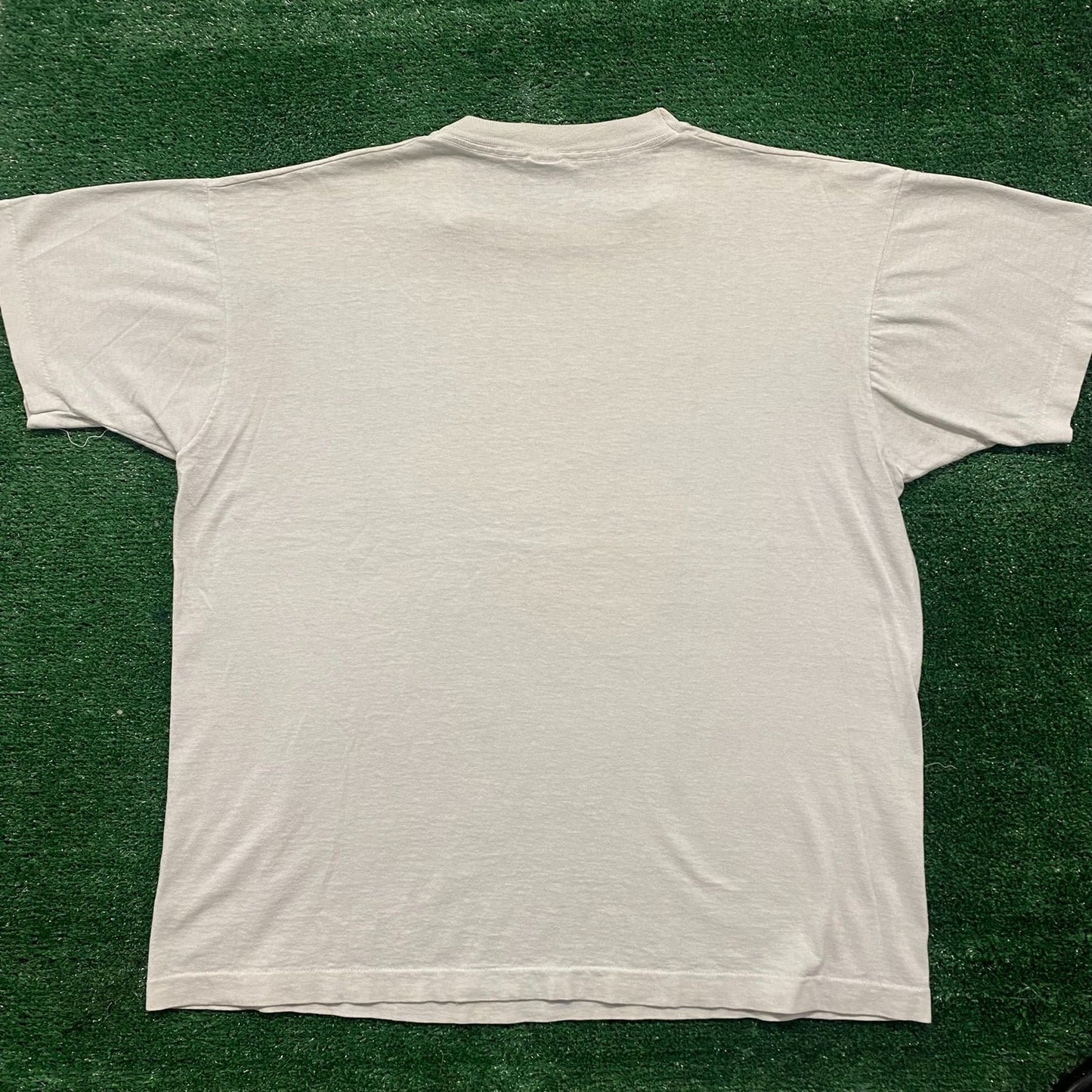 Vintage 80s Tropical Beach Shirt Single Stitch Tourist Tee