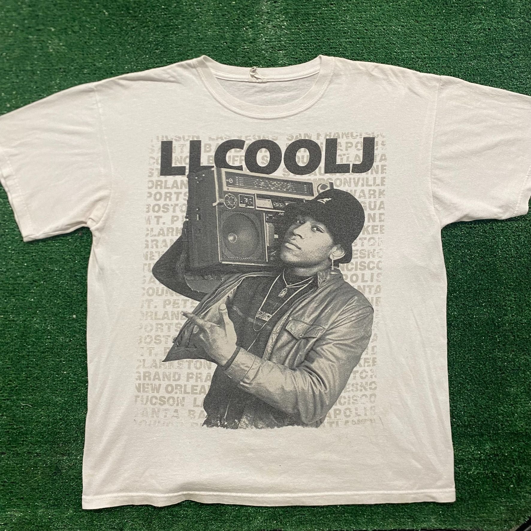 Vintage Y2K LL Cool J Essential 2000s Rap Hip Hop Tee – Agent Thrift