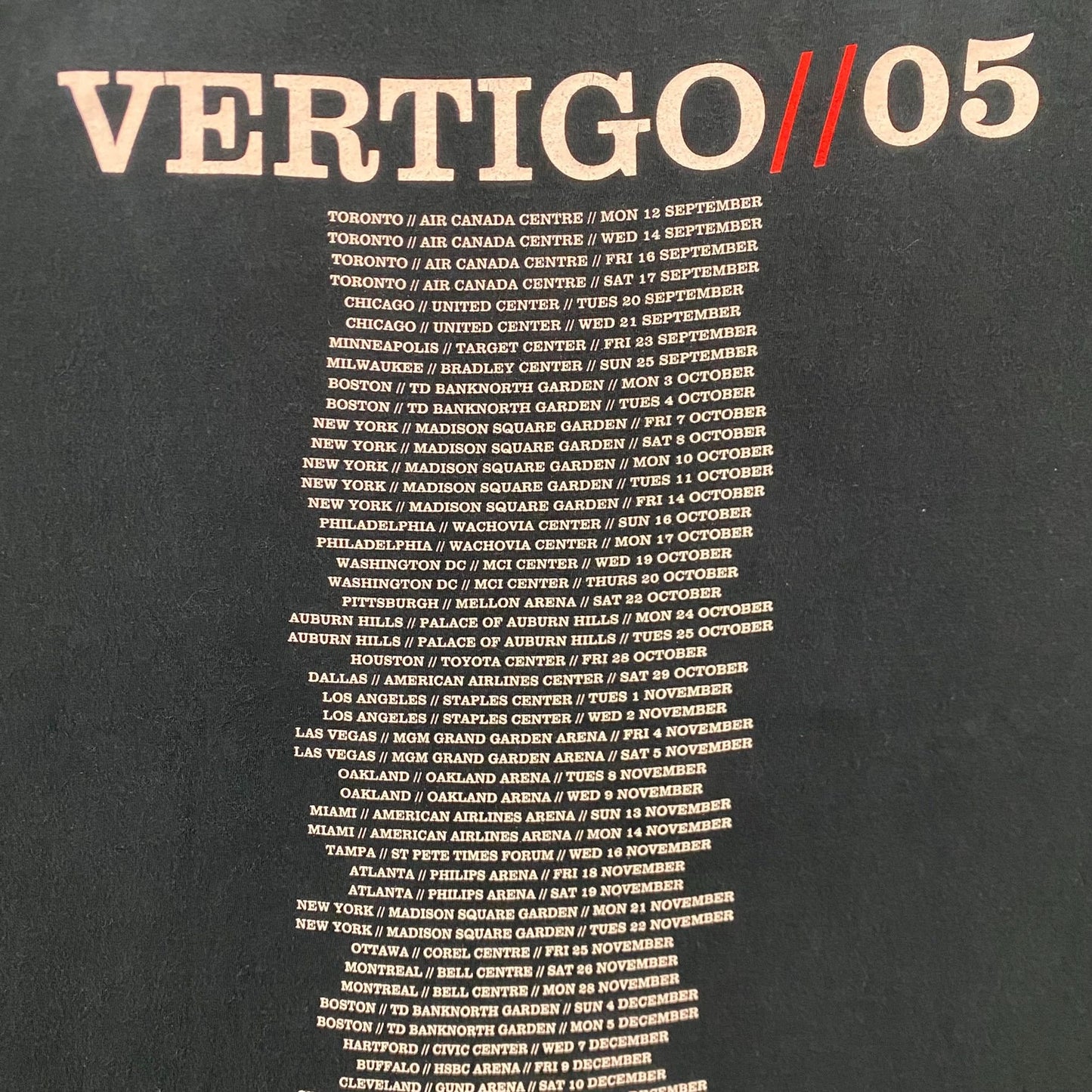 Vintage Y2K U2 Vertigo Tour Essential Rock Band T-Shirt