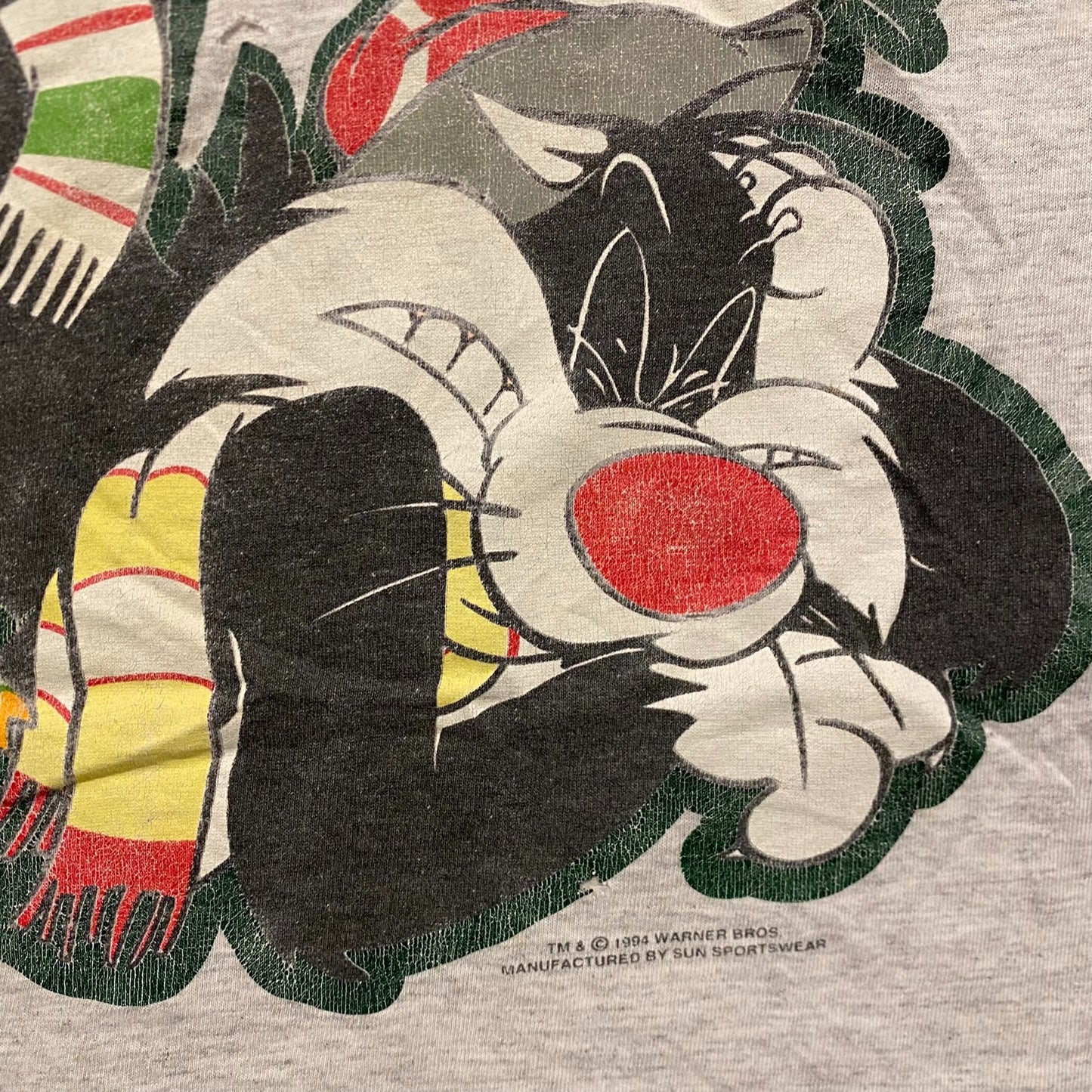Looney Tunes Christmas Vintage 90s Cartoon T-Shirt