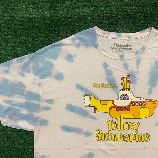 Vintage Y2K Beatles Yellow Submarine Essential Rock Band Tee