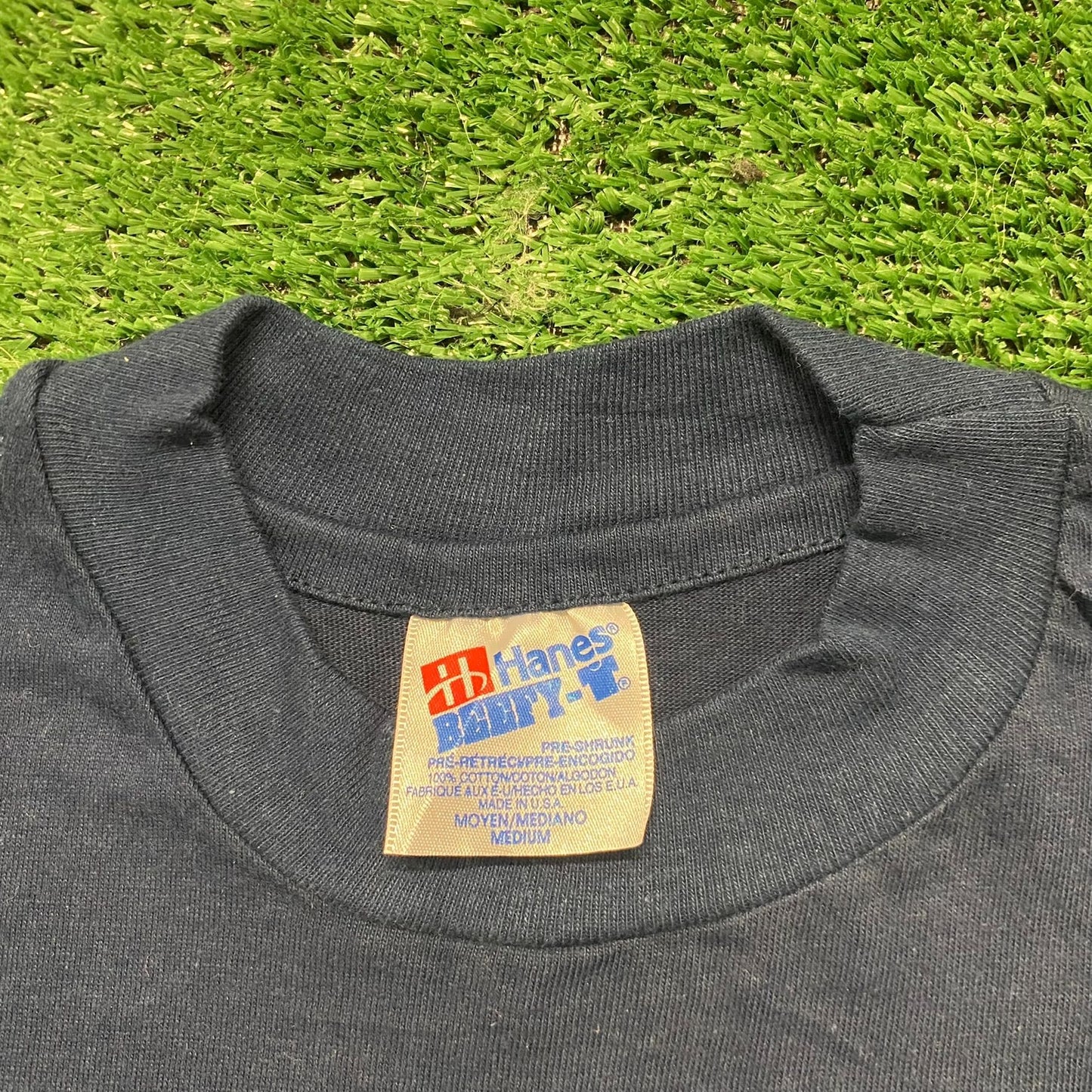 Vintage 90s US Air Force AFB Digital Mesh Art Military Tee