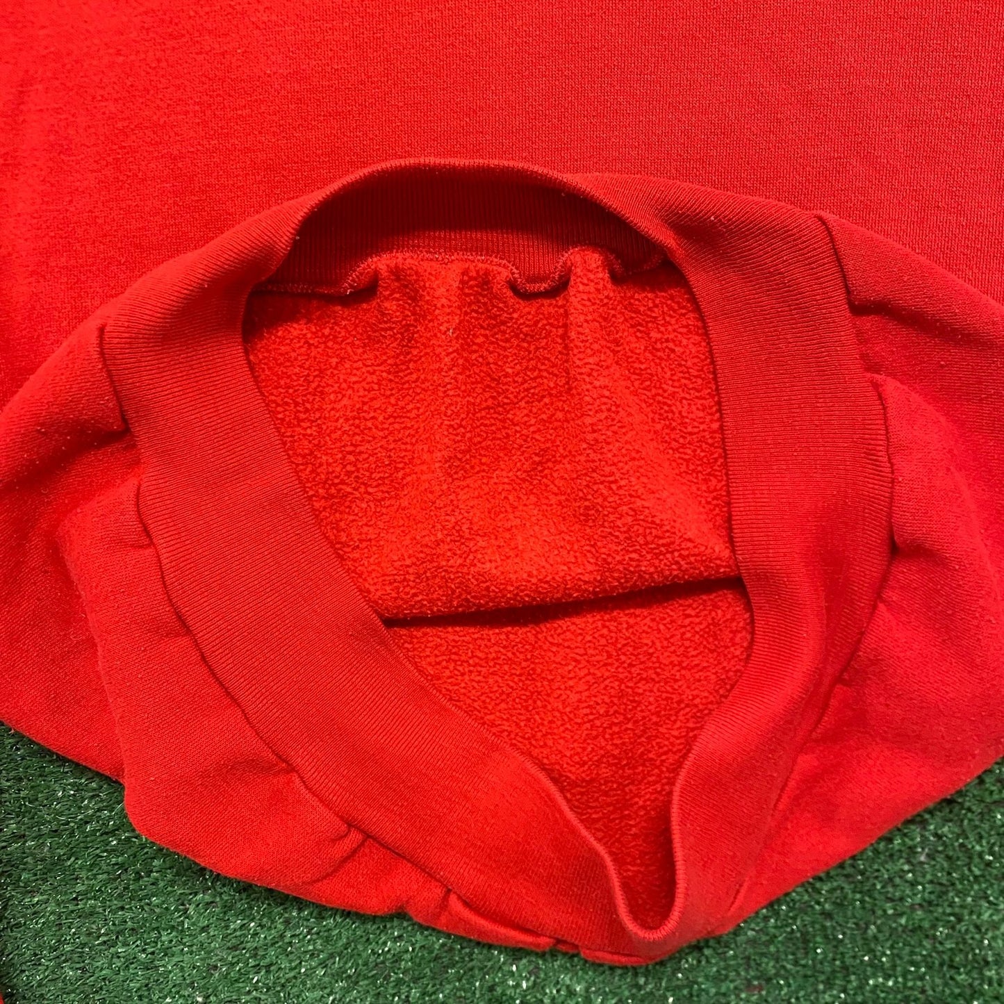 Vintage 70s 80s Tulip Flower Nature Art Crewneck Sweatshirt