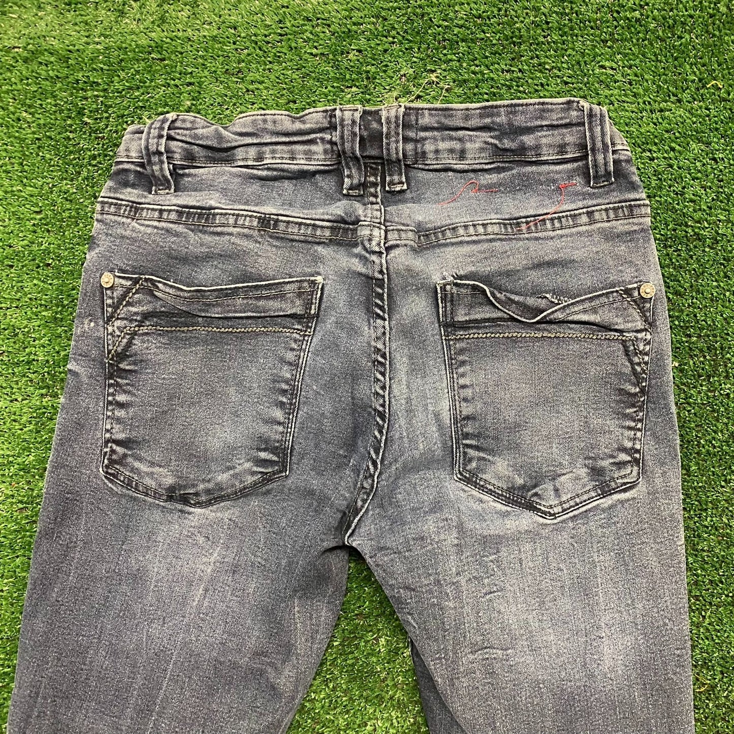 Stonewashed Faded Dark Wash Skinny Jeans