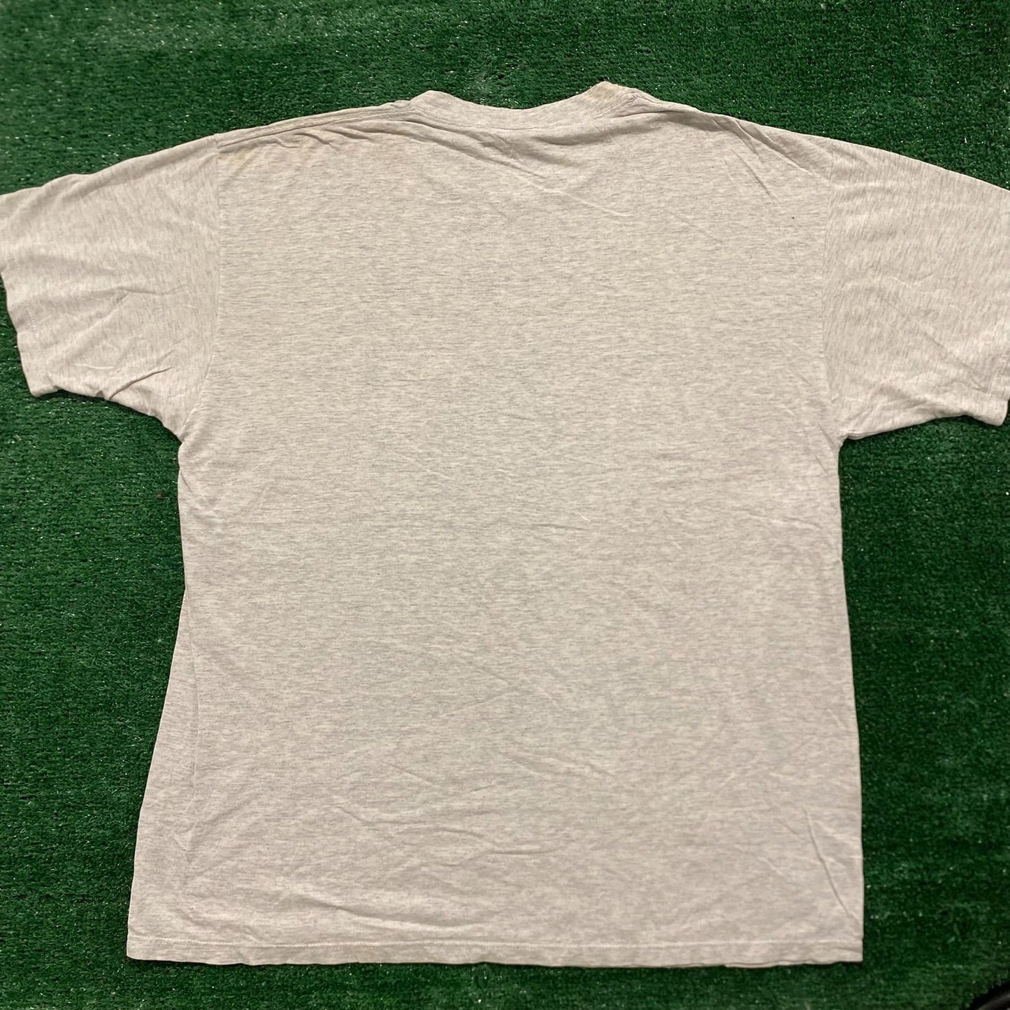 Vintage 90s Baggy Essential Mickey Mouse Disney T-Shirt