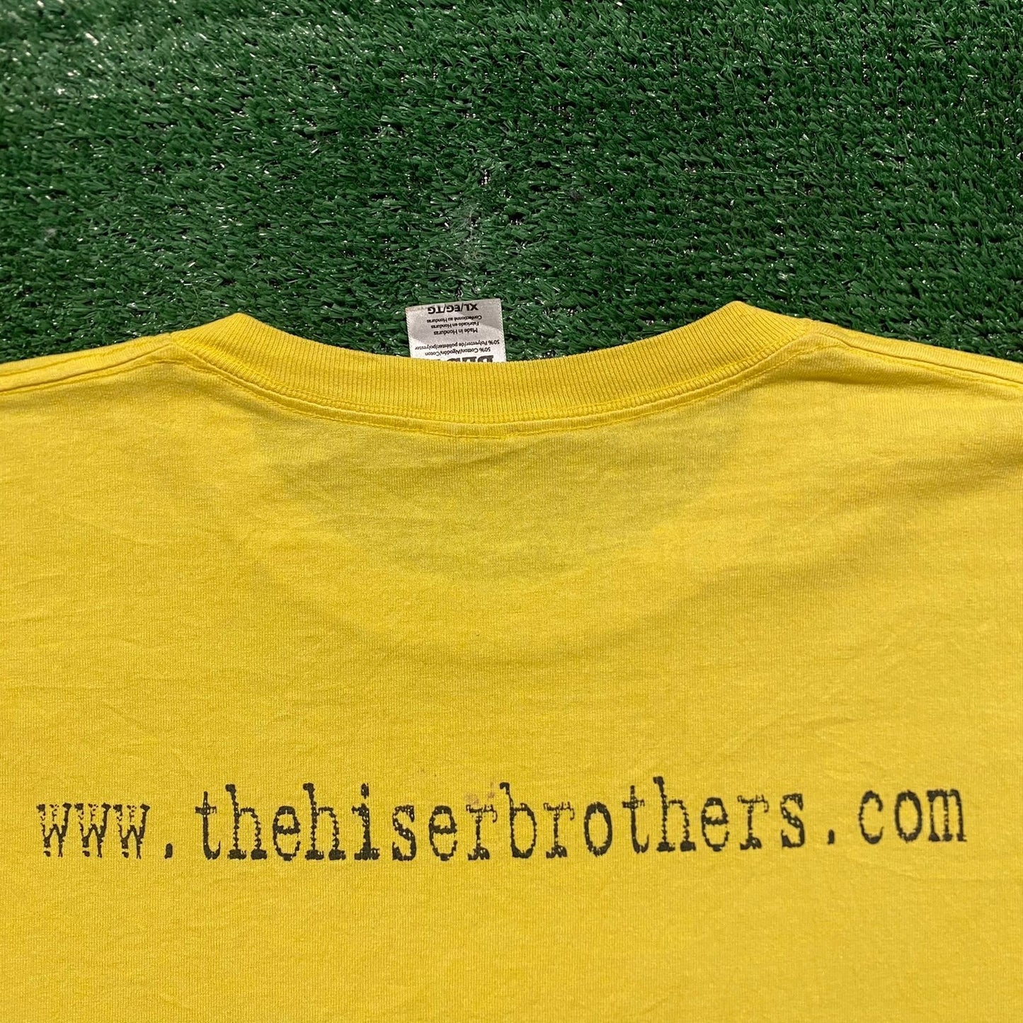 Vintage Y2K Baggy Yellow Hiser Brothers Music Band T-Shirt