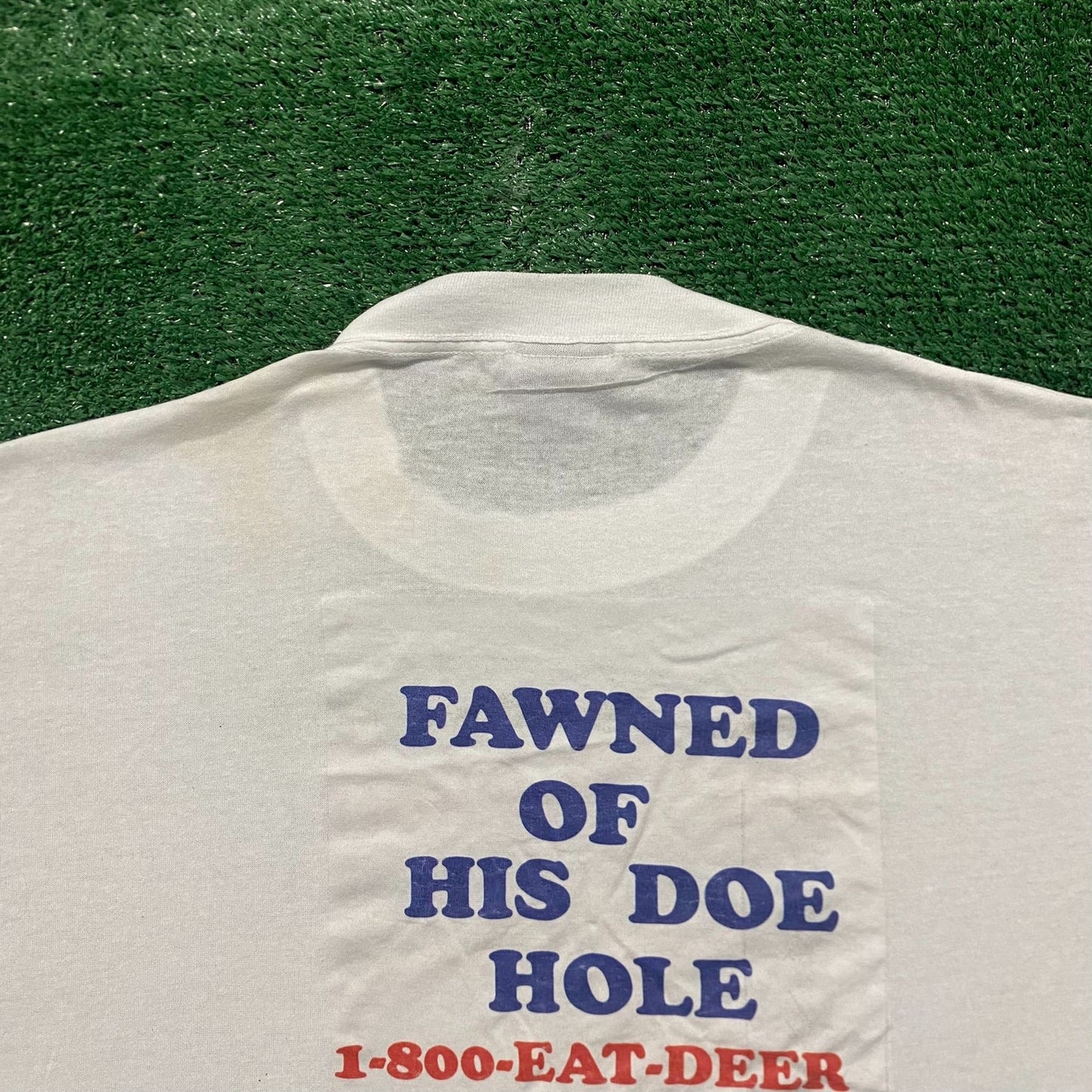 Vintage 90s Redneck Deer Hunting Single Stitch T-Shirt