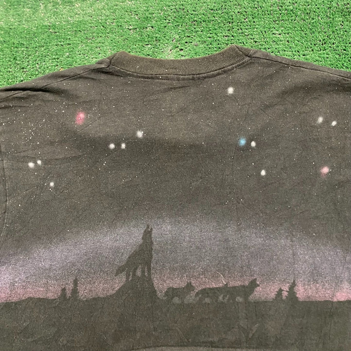 Vintage 90s Yellowstone Wolf Nature Single Stitch AOP Tee