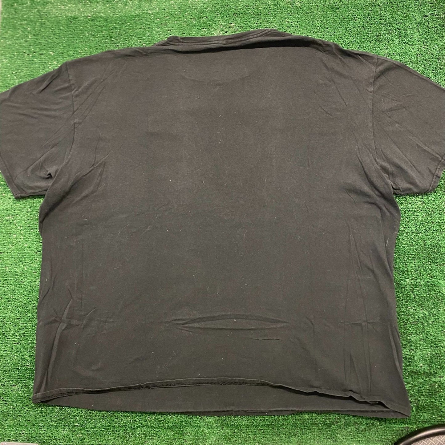 Vintage Y2K Essential Naruto Shippuden Anime T-Shirt