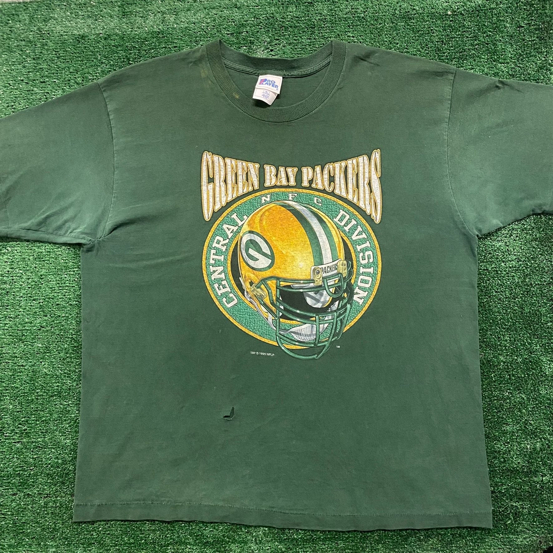 Packers Hometown Gear for Sports Patch Football T-Shirt Large Gold