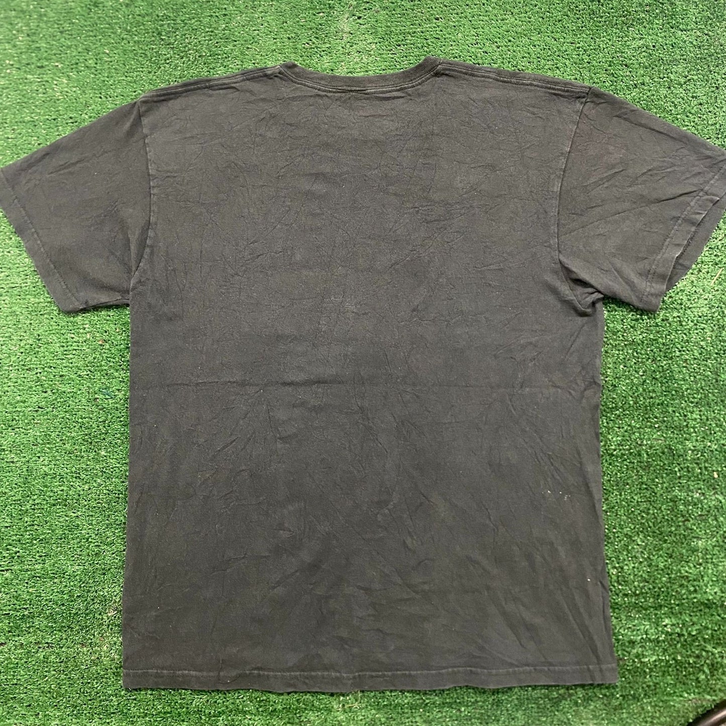 Vintage Y2K Essential Misfits Skull Punk Rock Band T-Shirt