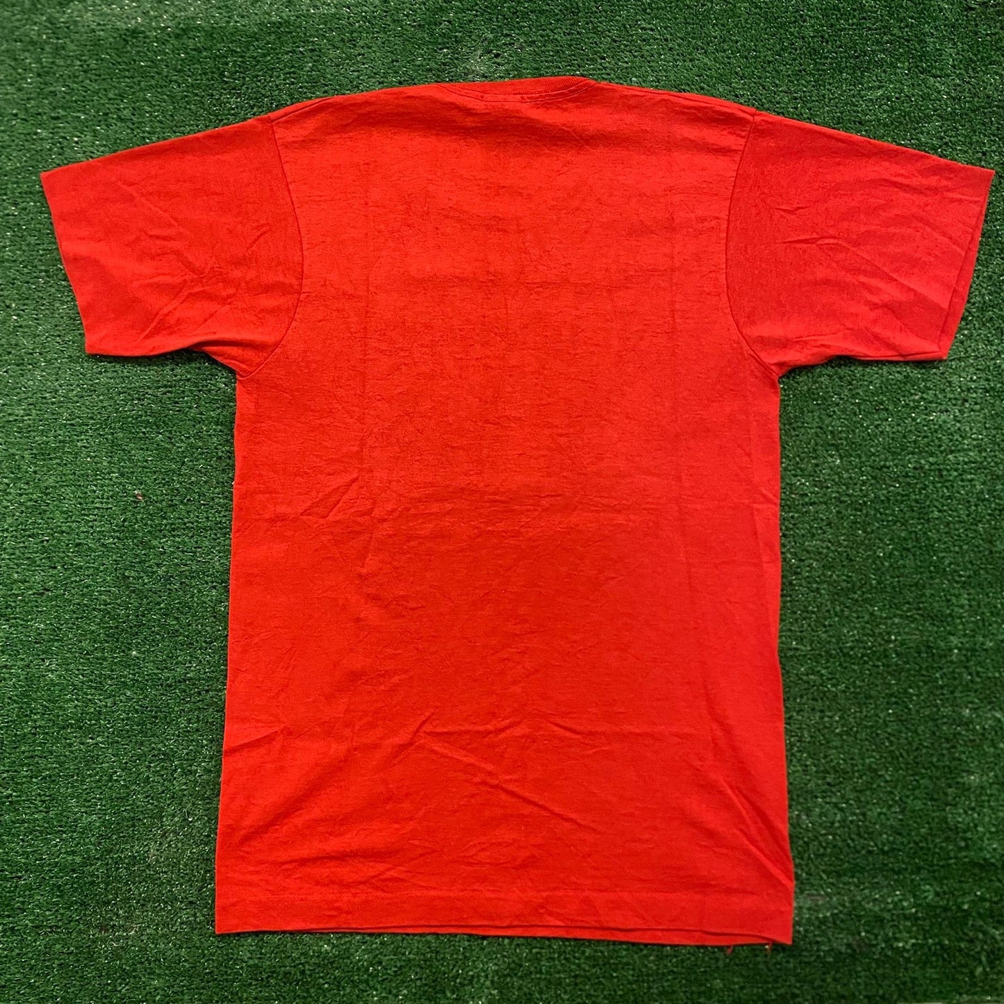 Vintage 90s Essential Swiss Pride Switzerland Single Stitch T-Shirt
