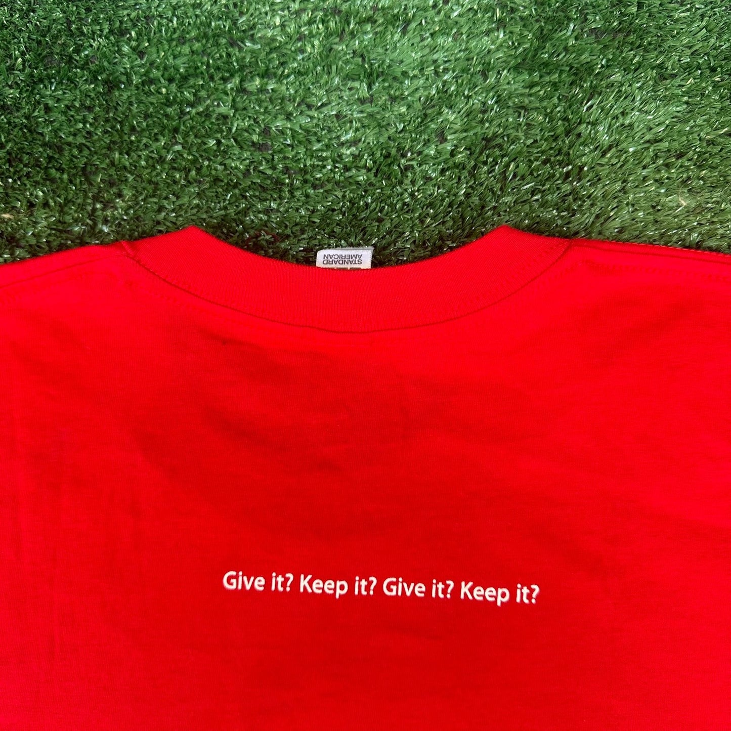 Vintage Y2K Apple Store Employee T-Shirt Red S iMac Macintosh iPhone Retro Tech