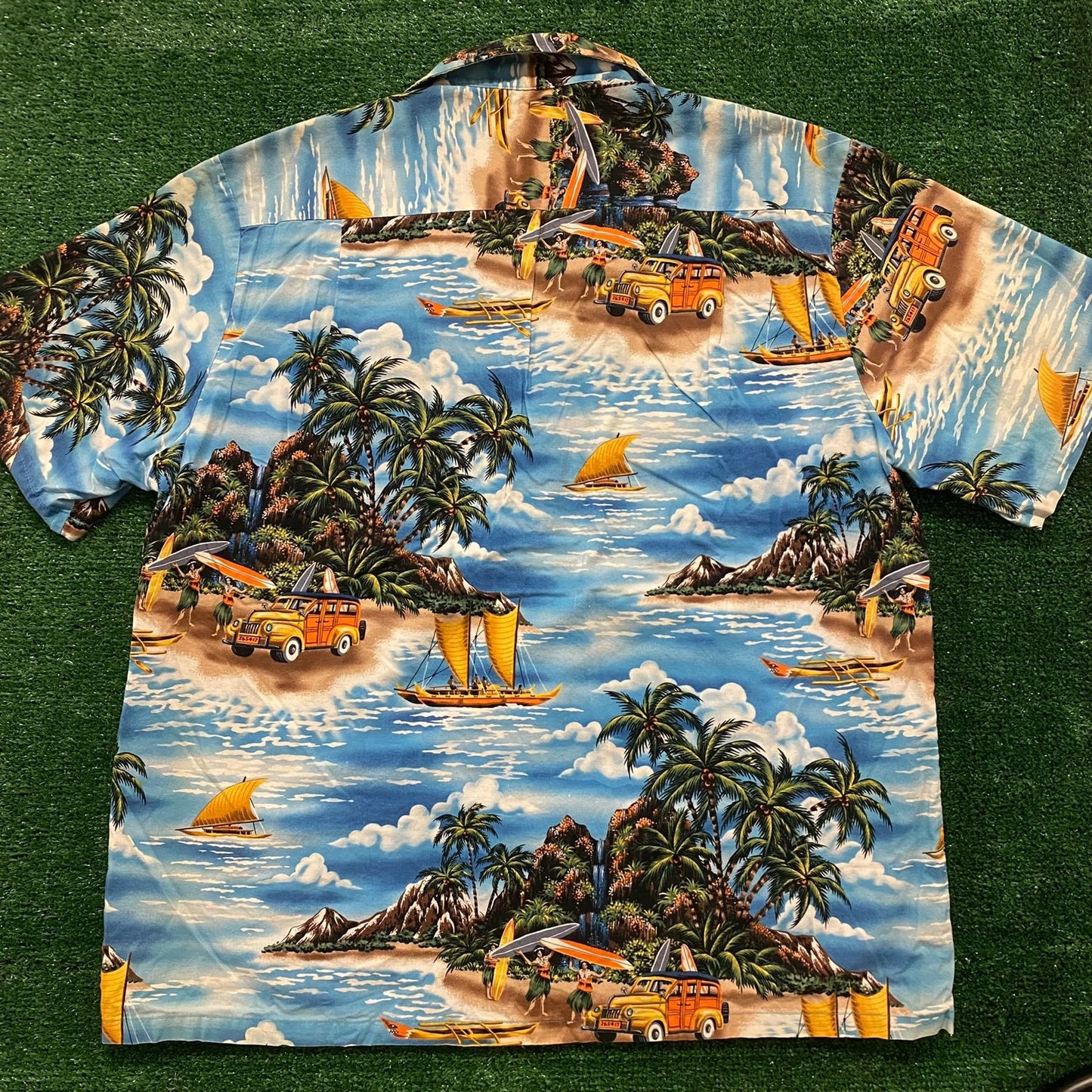 Floral Vintage 90s Authentic Hawaiian Aloha Shirt