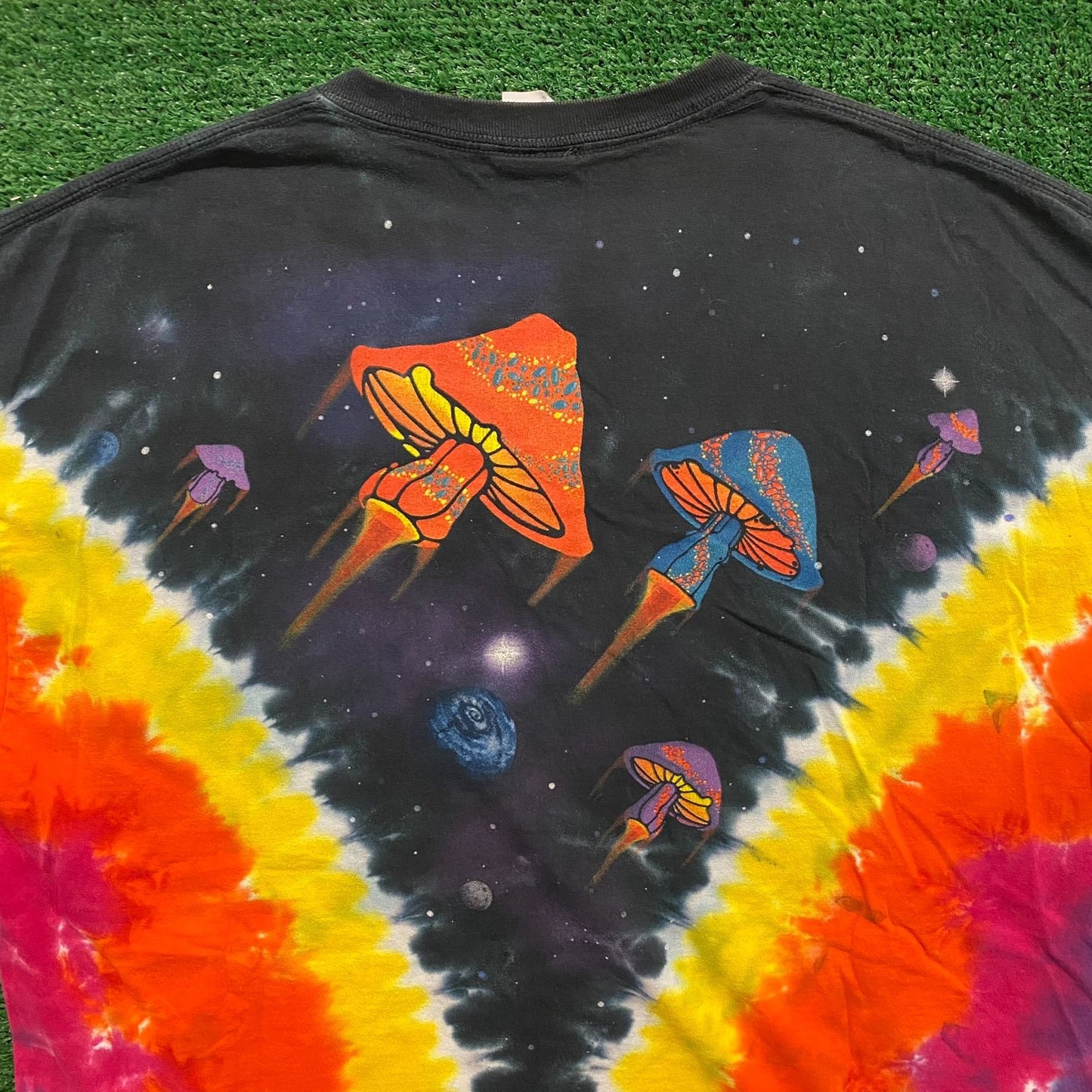 Liquid Blue Space Mushroom Vintage T-Shirt