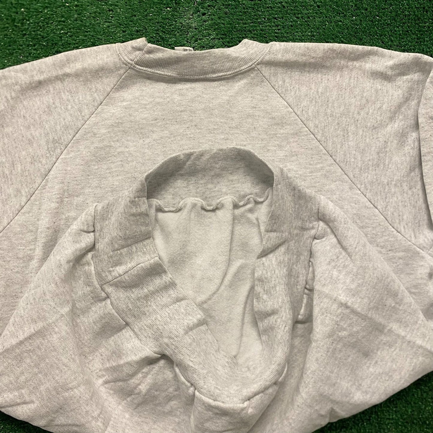 Blank Essential Vintage 90s Crewneck Sweatshirt