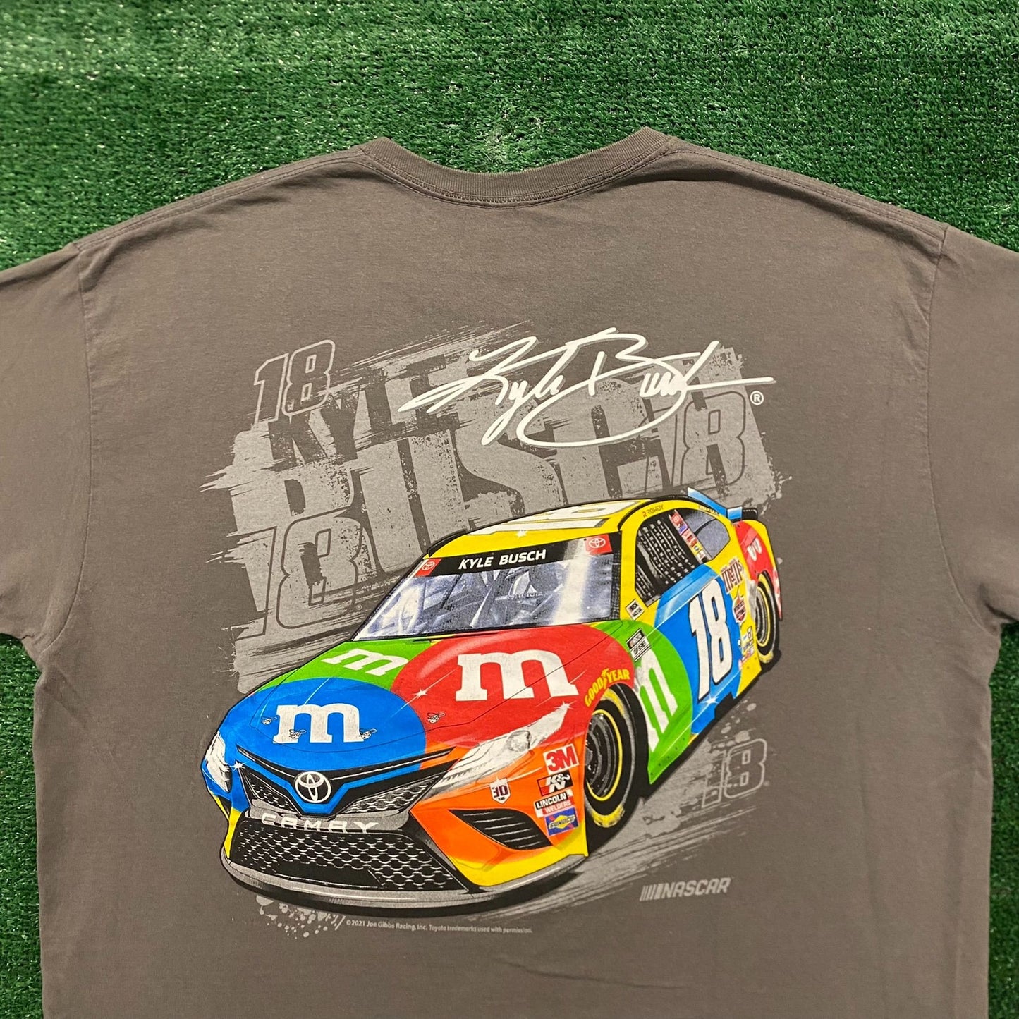 Kyle Busch M&M's Vintage NASCAR Racing T-Shirt