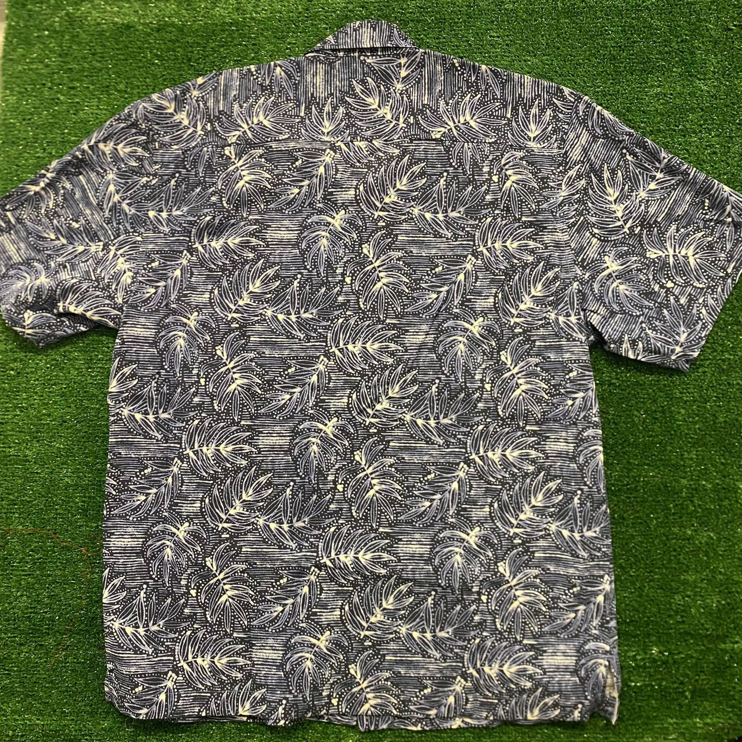 Tommy Bahama Floral Vintage Button Up Camp Shirt