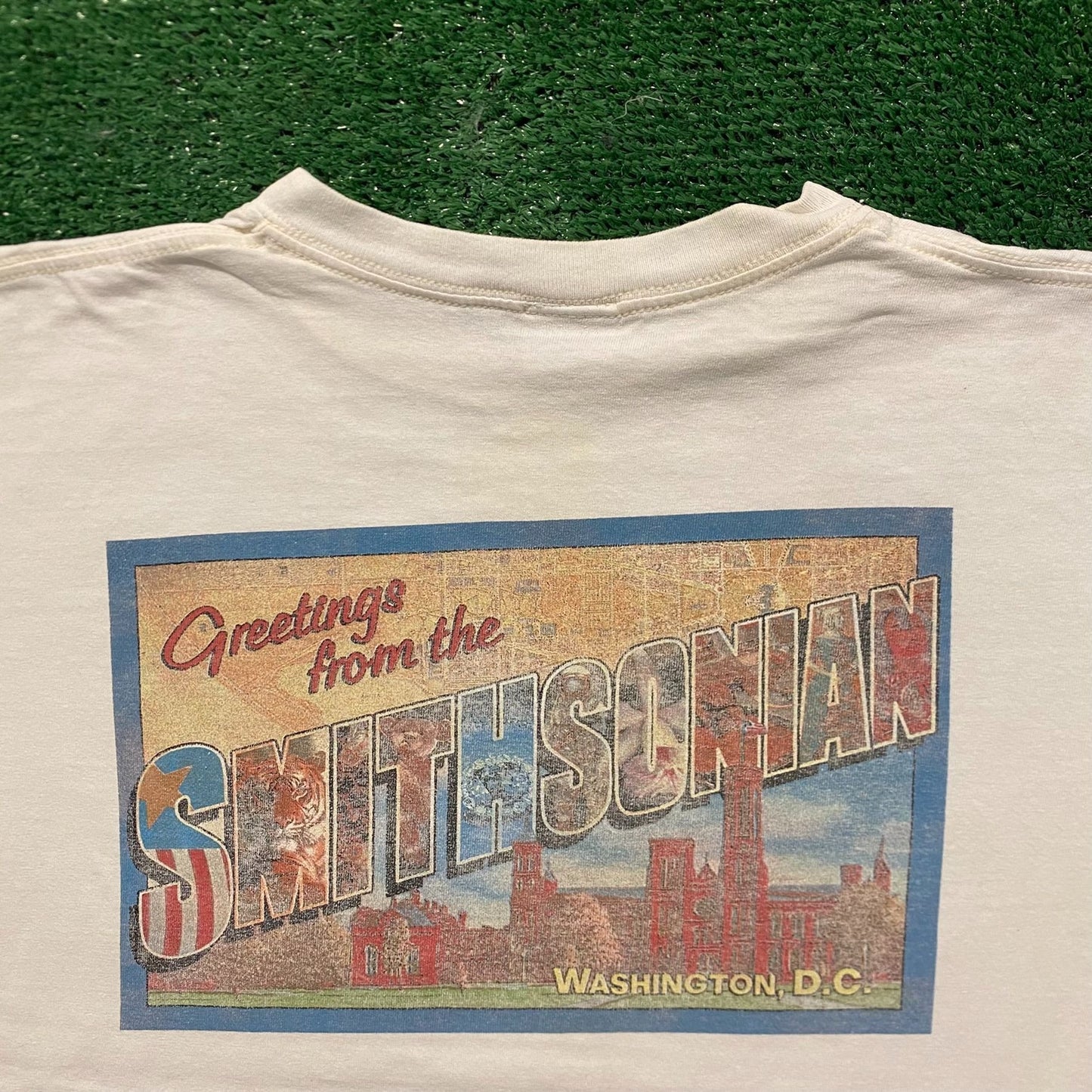 Smithsonian Museum Postcard Vintage Tourist T-Shirt