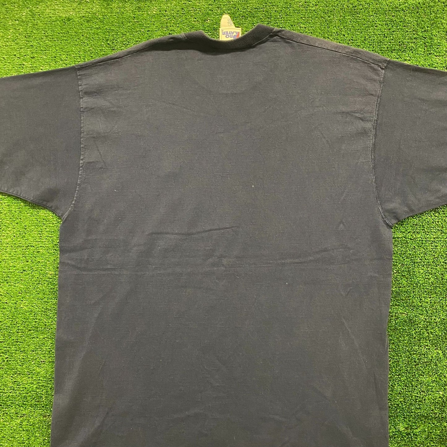 New England Patriots Vintage 90s NFL Football T-Shirt