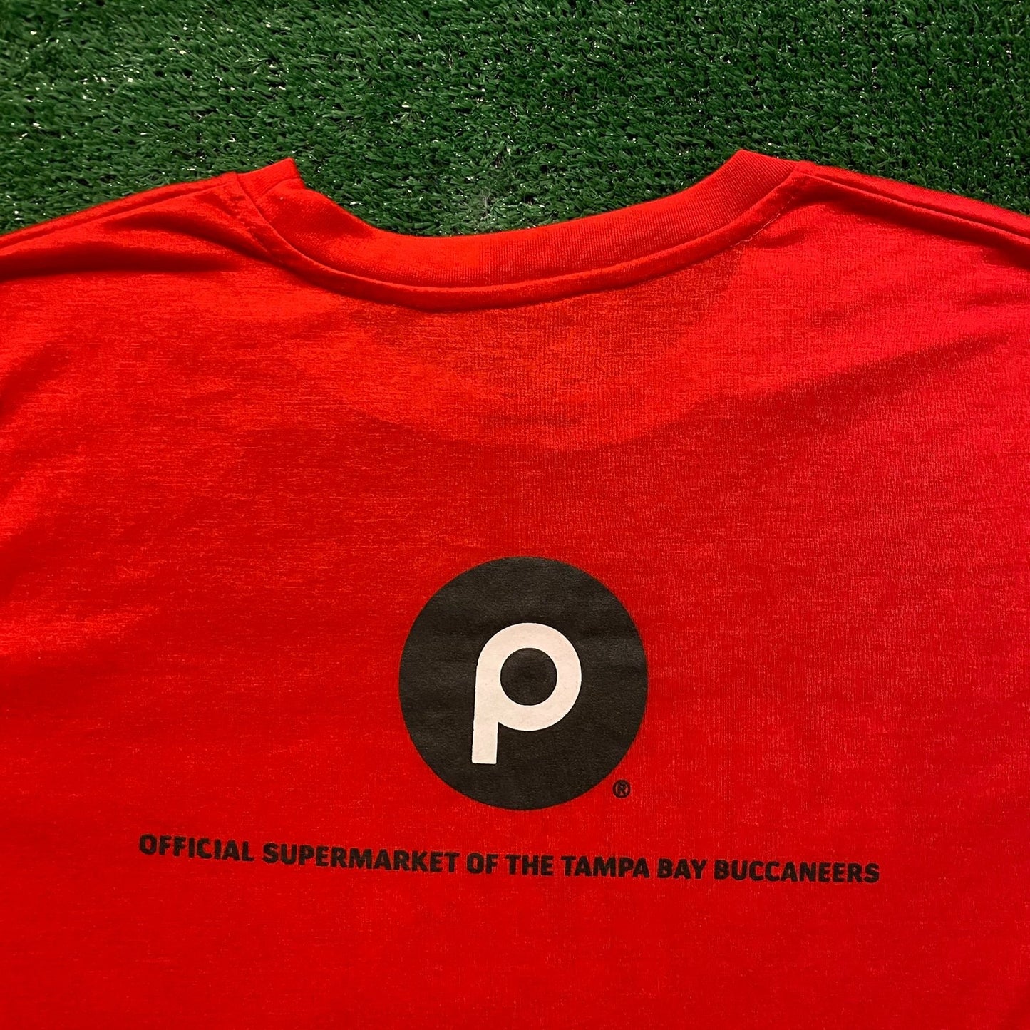 Tampa Buccaneers Vintage NFL Football T-Shirt