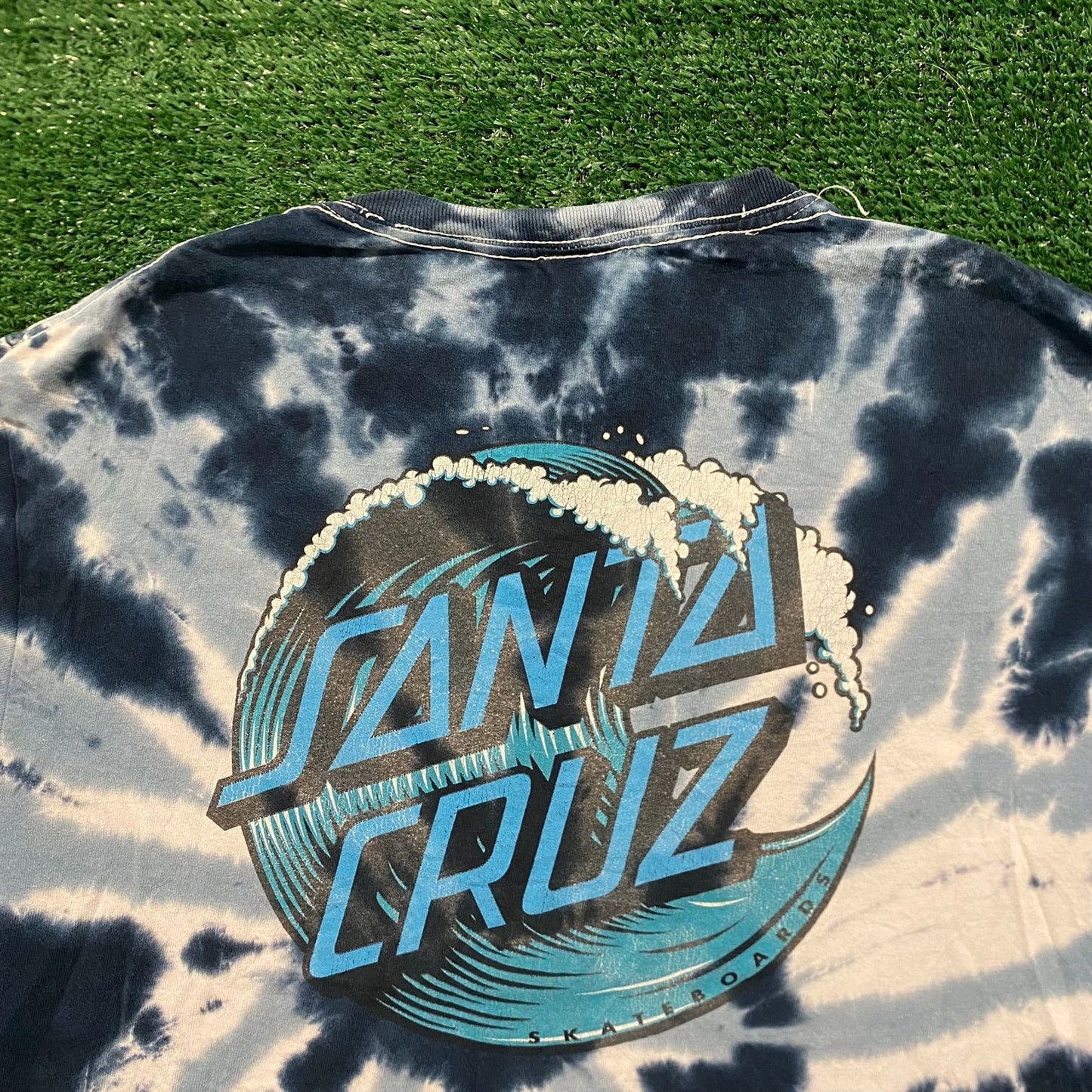 Santa Cruz Wave Dot Vintage Skater T-Shirt