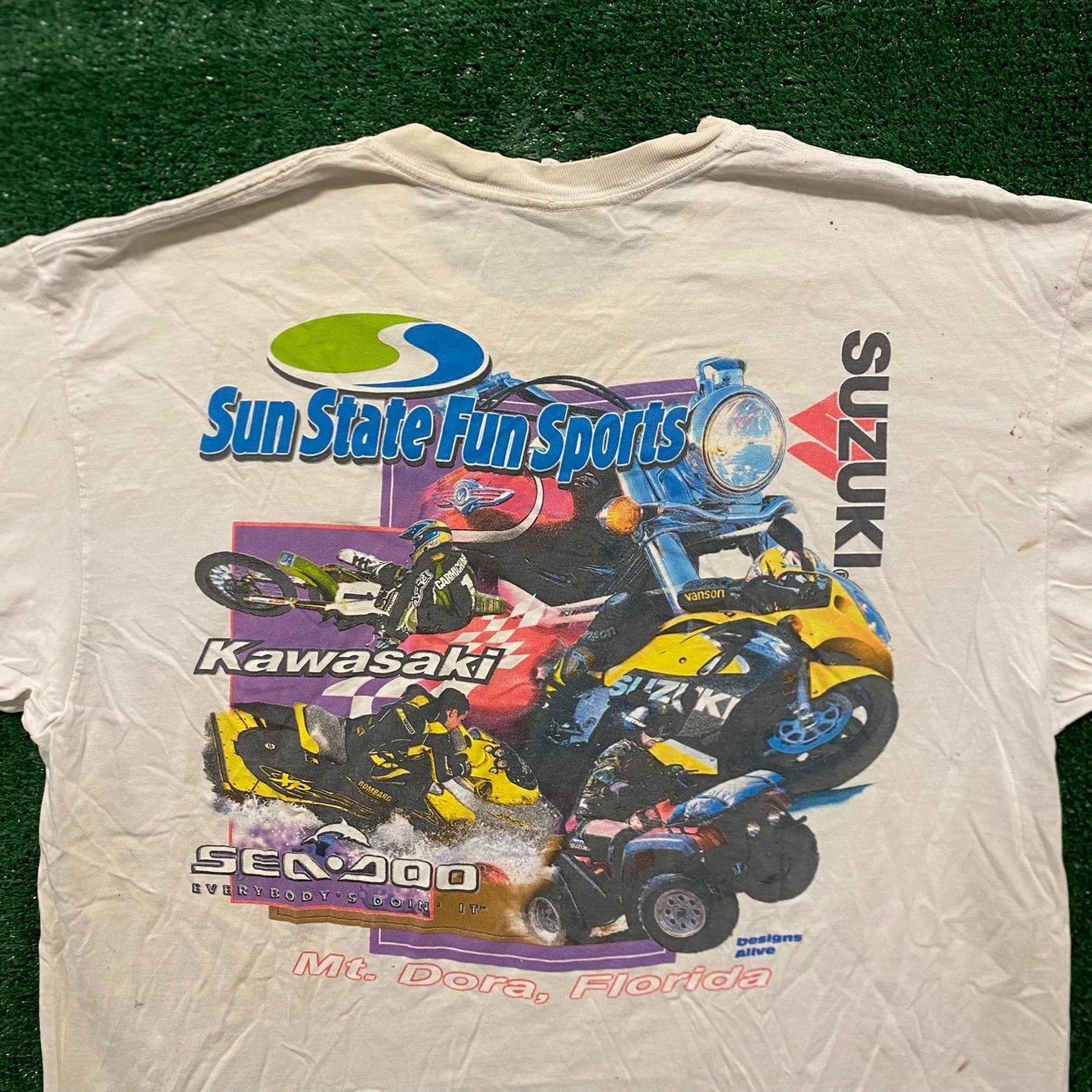 Suzuki Kawasaki Thrashed Vintage Moto Racing T-Shirt