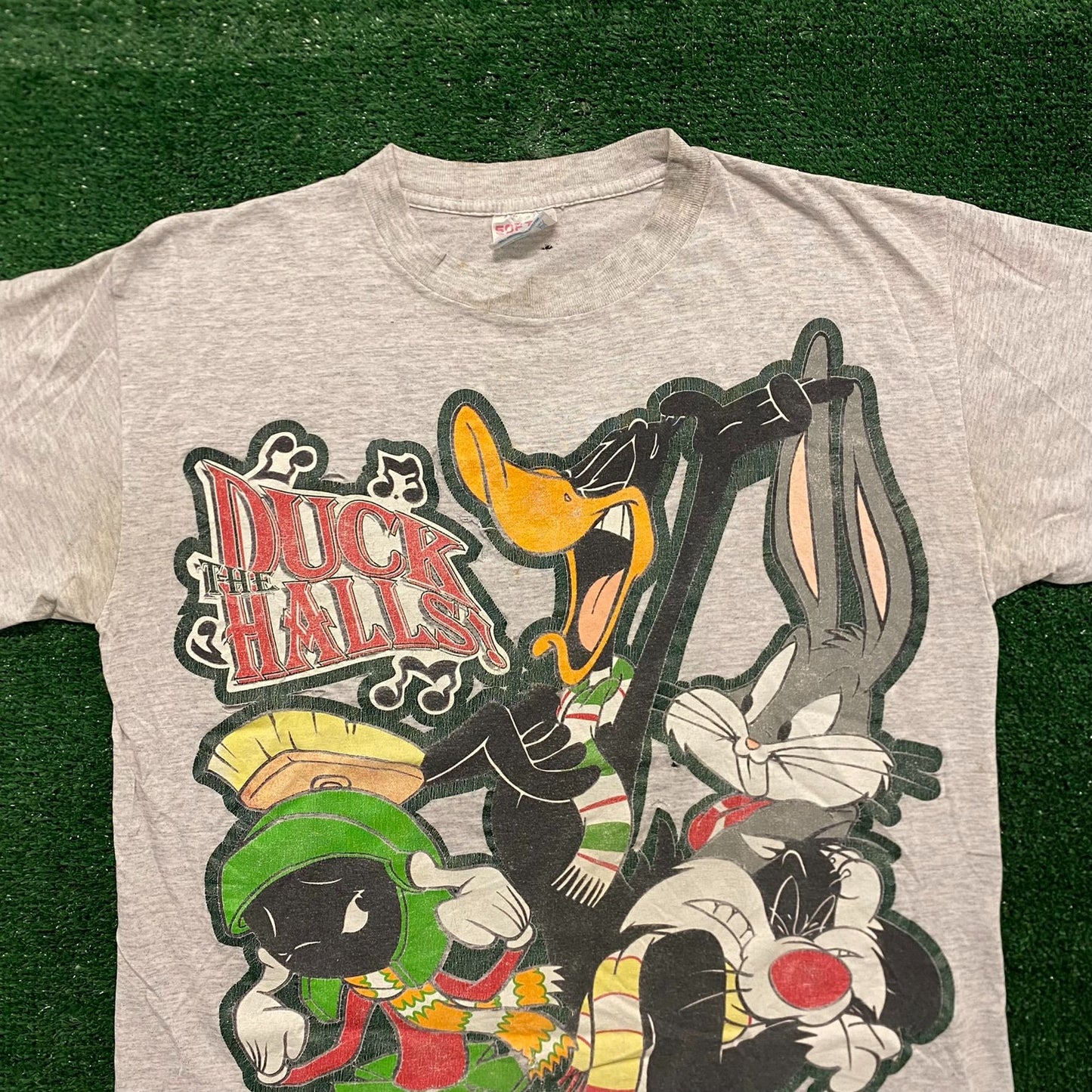 Looney Tunes Christmas Vintage 90s Cartoon T-Shirt