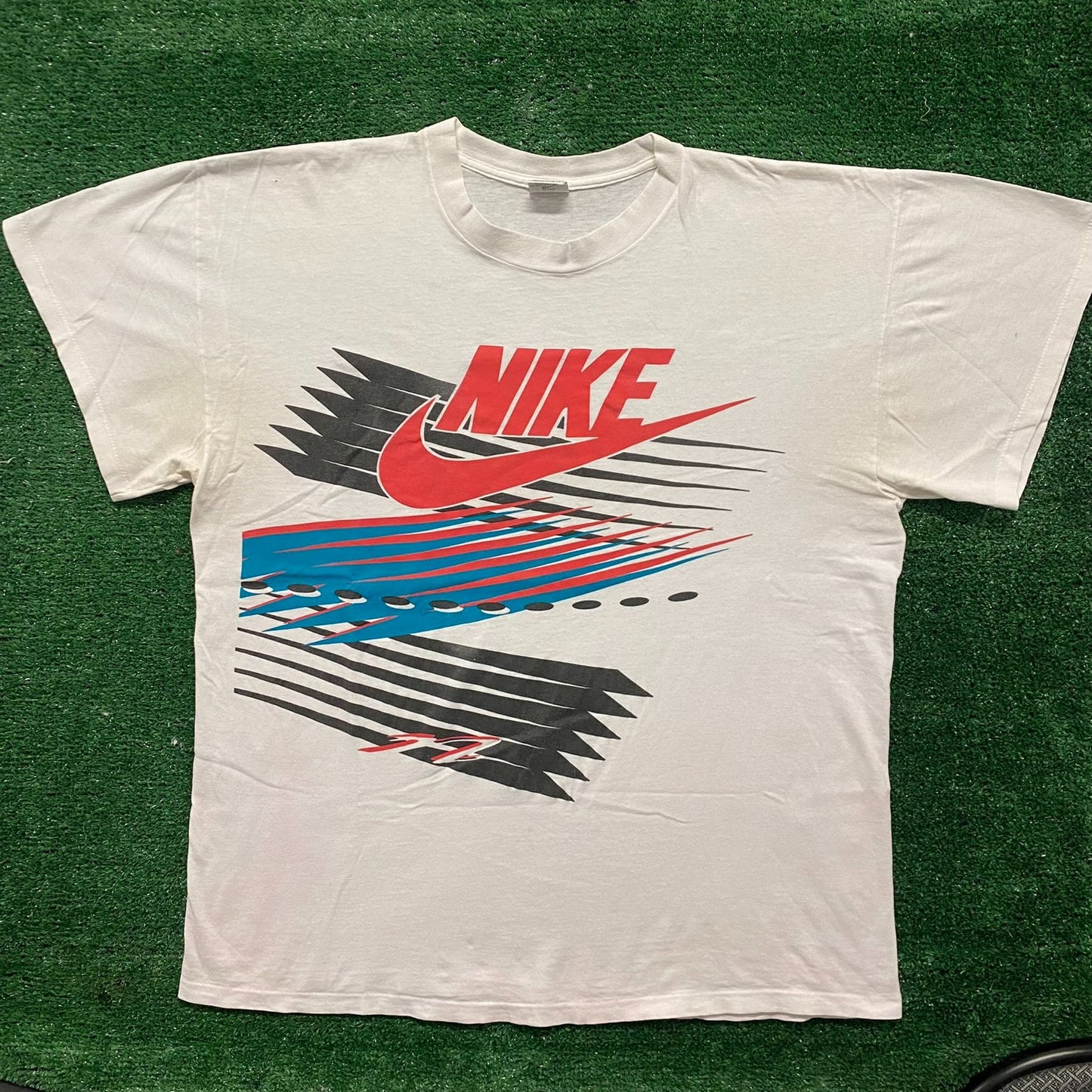 Vintage 90s Nike Center Swoosh Shirt Single Stitch Logo Tee