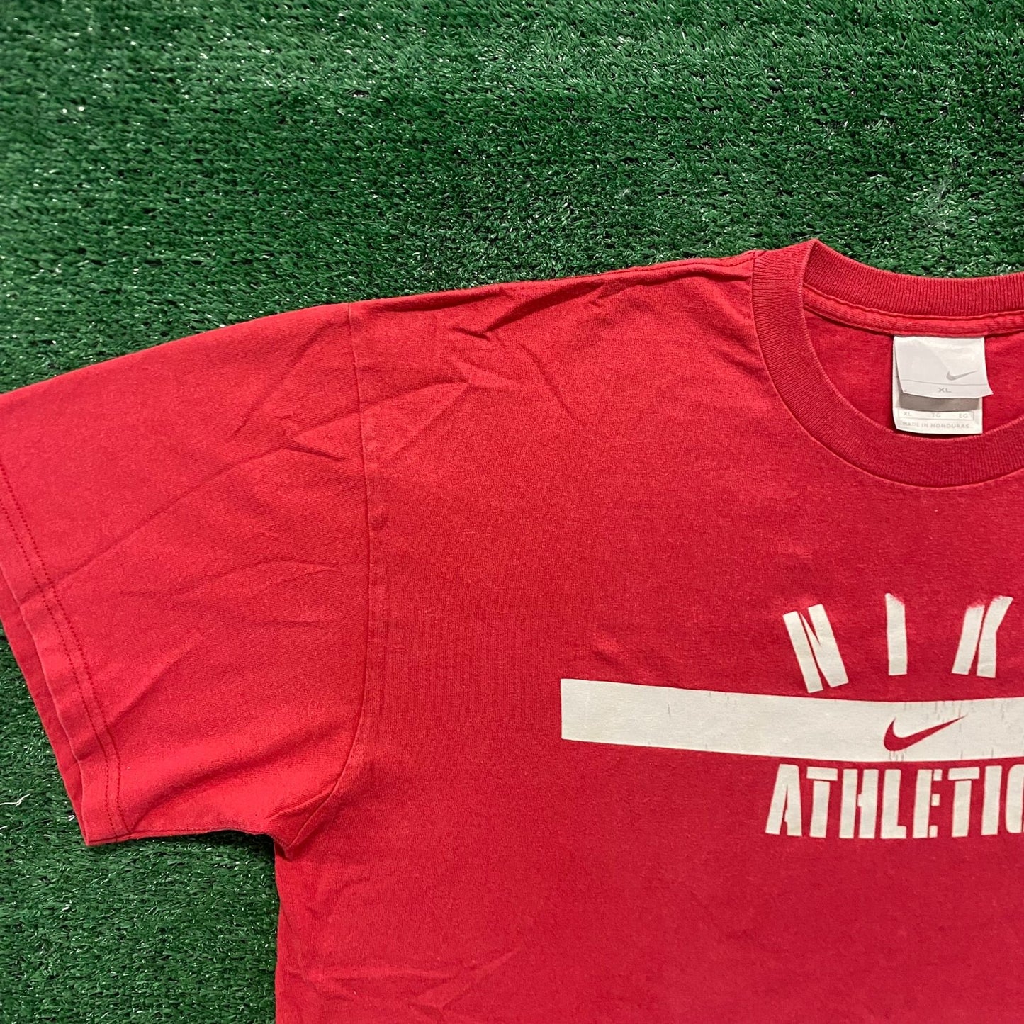 Vintage Y2K Nike Center Swoosh Shirt Red Drill Logo Tee