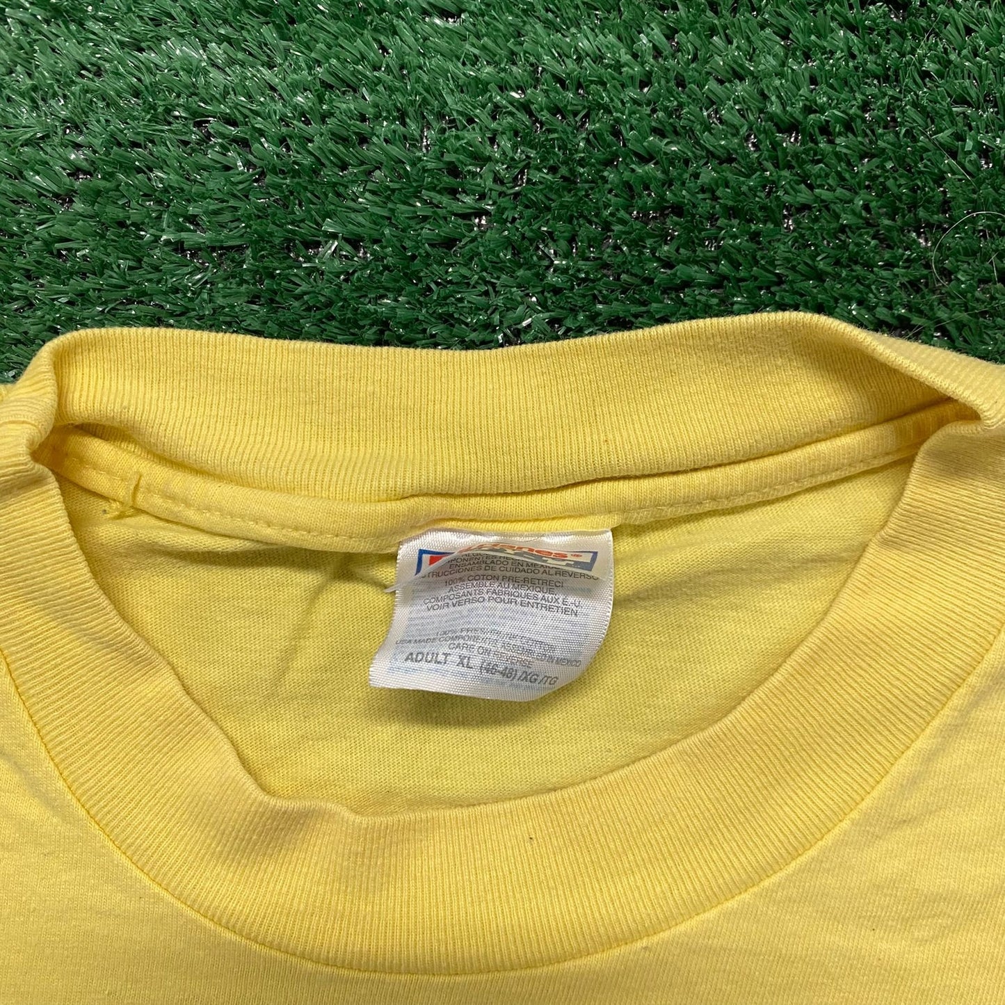 Vintage 90s Unique Painting Artwork Yellow Short Sleeve Tee