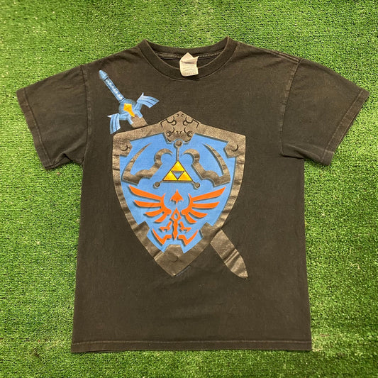 Vintage Y2K Legend of Zelda Nintendo Link Sword Triforce Tee