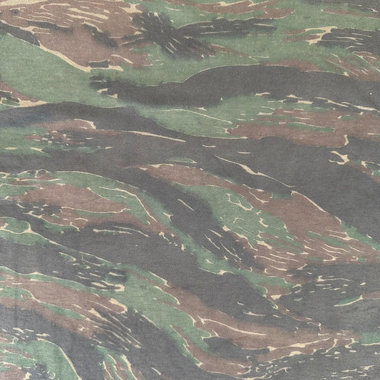 Vintage 80s Tiger Stripe Camo T-Shirt Single Stitch Vietnam Gorpcore Grunge S/M