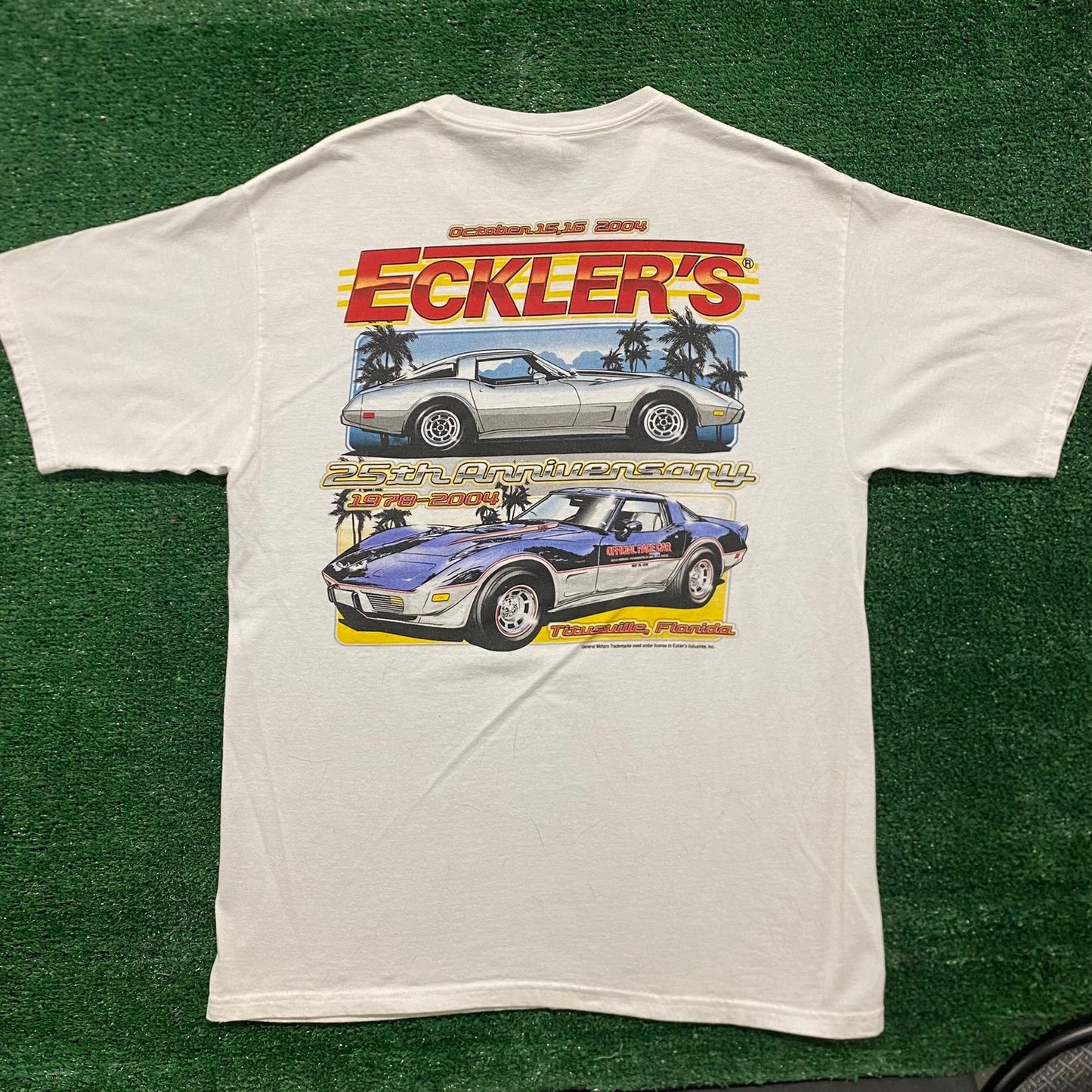Vintage Y2K Chevy Corvette Essential Cars Art Racing T-Shirt
