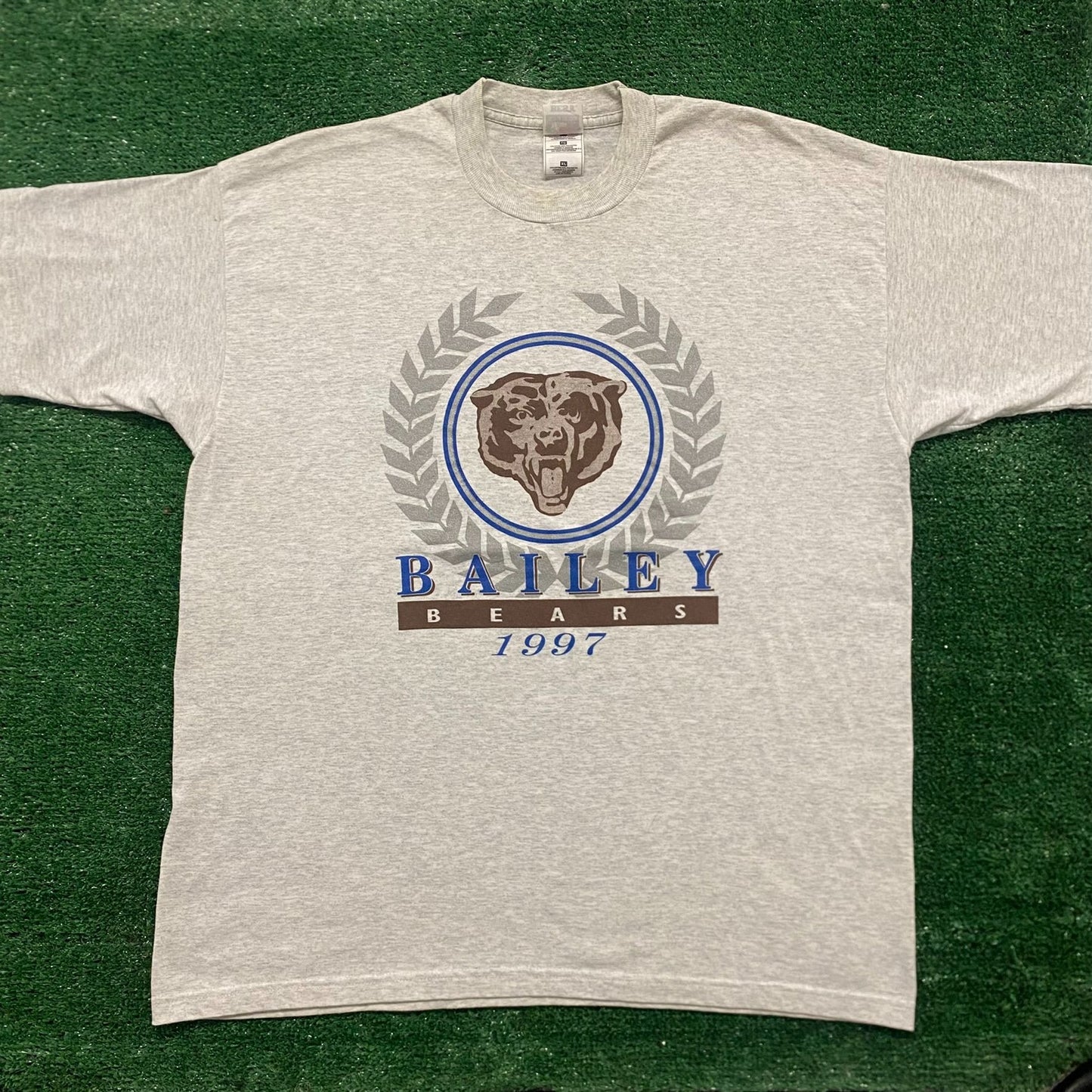 Vintage 90s Baggy Essential Bears Sports T-Shirt