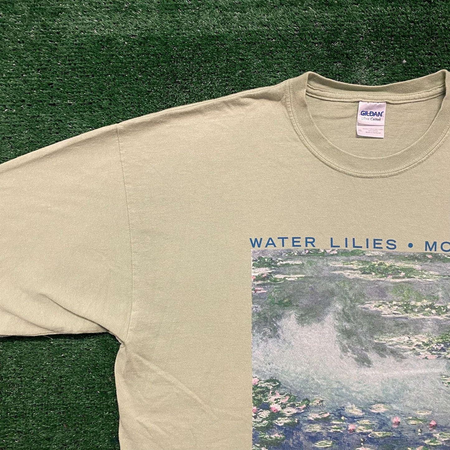 Vintage Y2K Monet Water Lilies Shirt Artwork Painting Tee