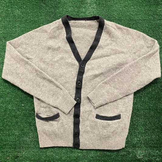 Vintage Y2K Uniqlo Essential Preppy Cardigan Sweater