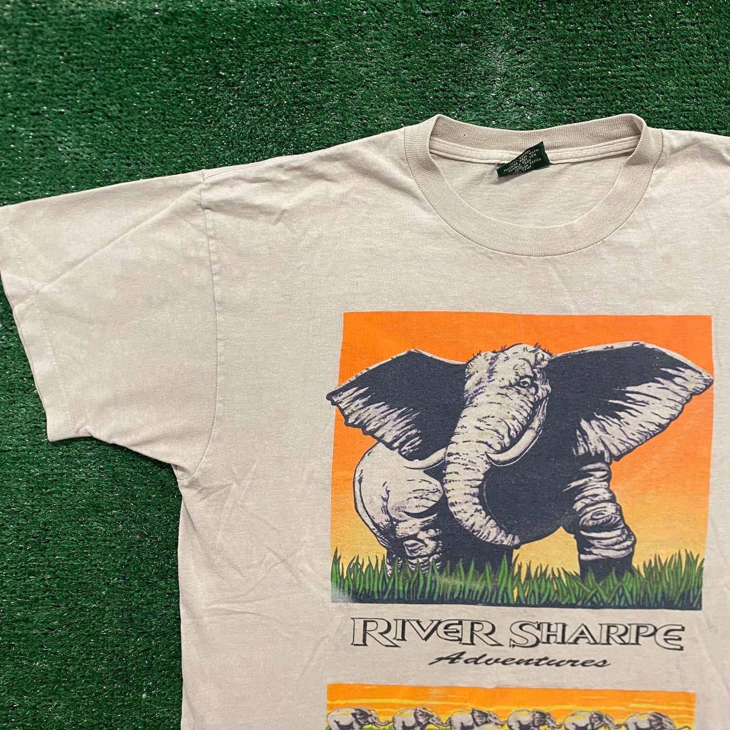 Vintage 90s Elephant Nature Art Essential Single Stitch Tee