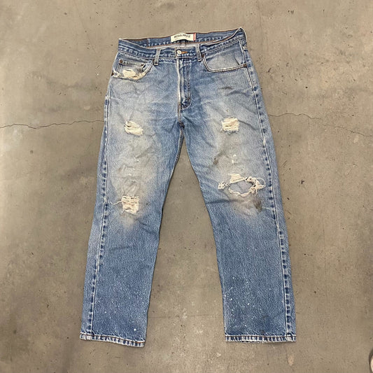 Vintage Levi's 505 Straight Fit Faded Thrashed Denim Jeans