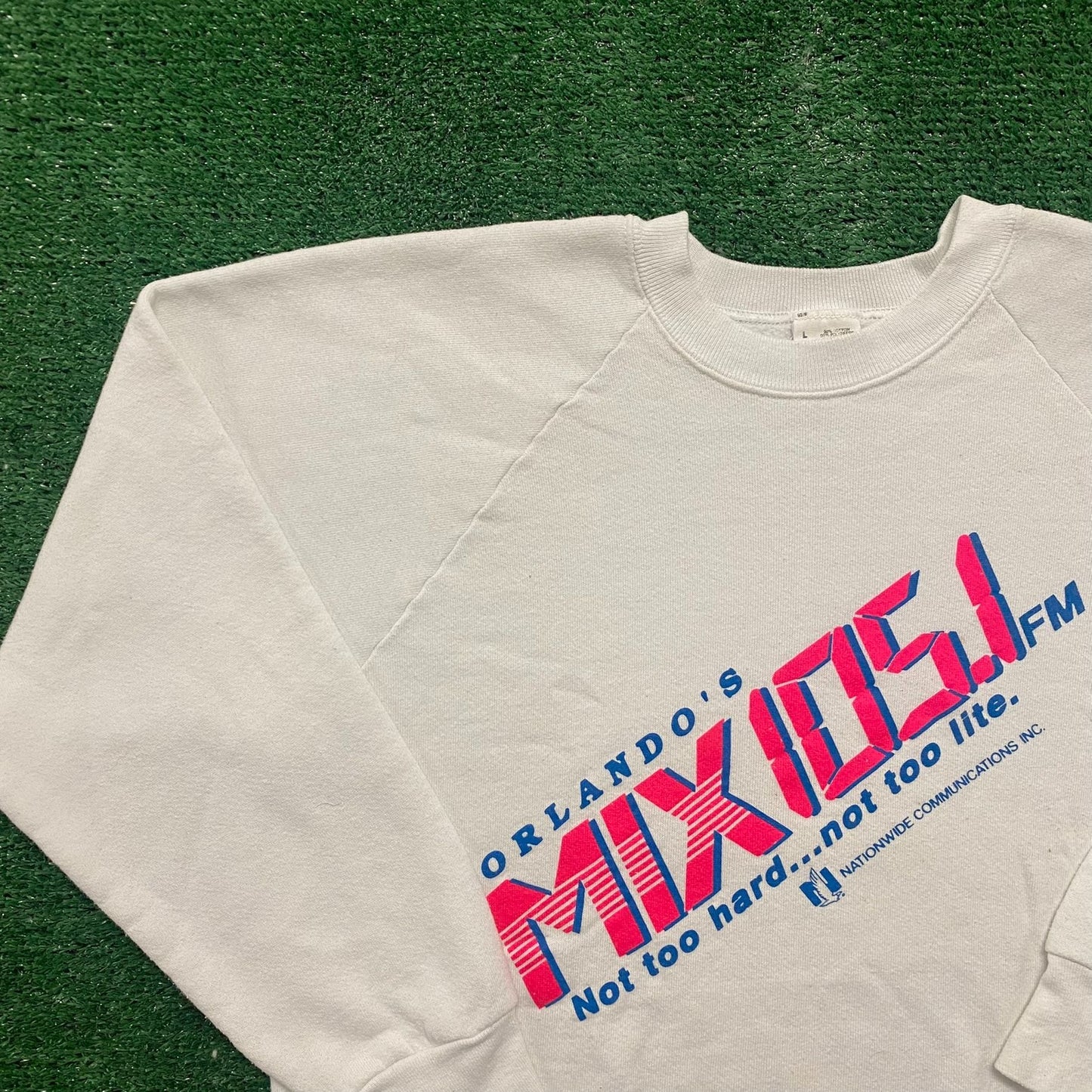 Vintage 90s Mix FM Radio Essential Crewneck Sweatshirt