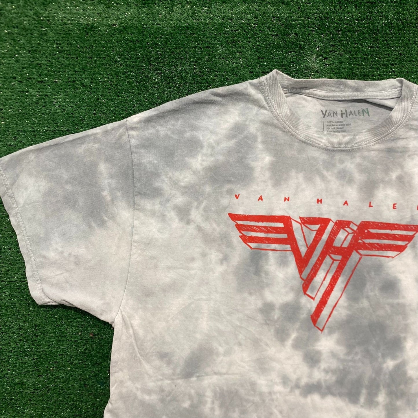Vintage Y2K Baggy Essential Van Halen Rock Band T-Shirt