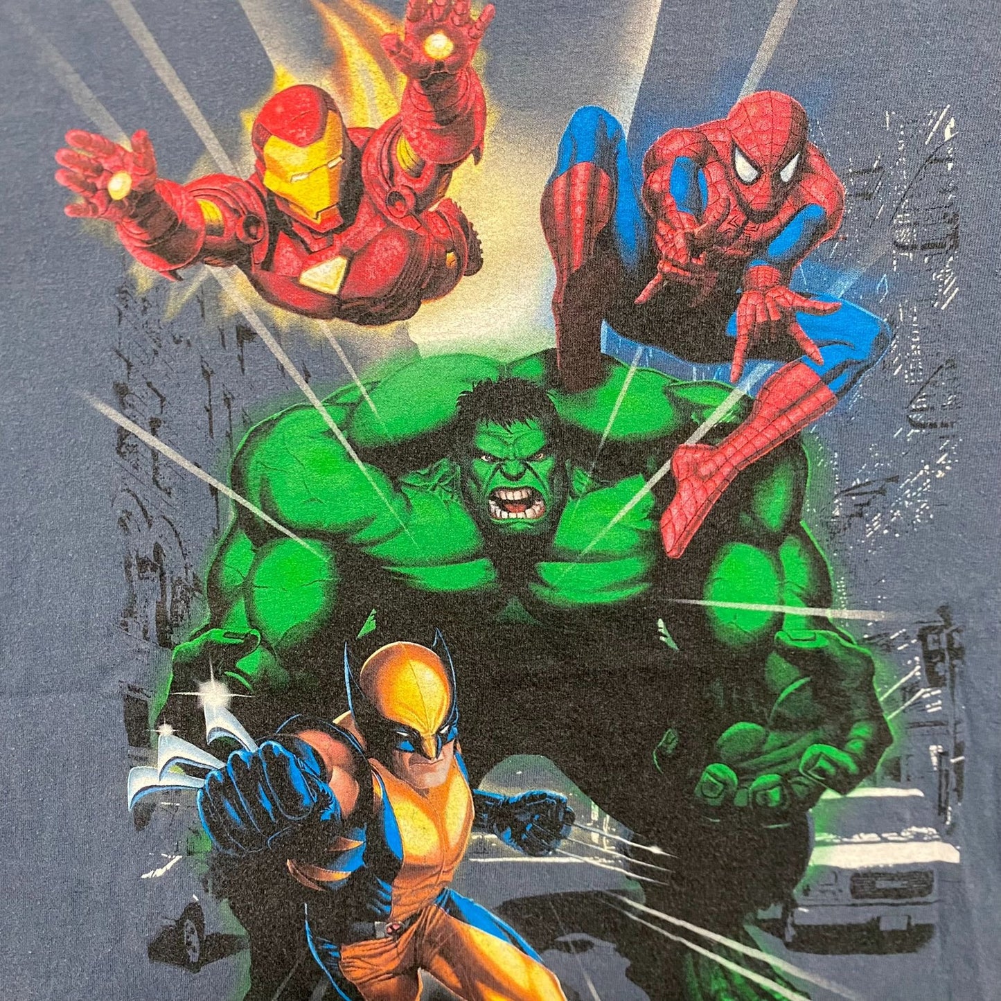 Vintage Y2K Marvel Comics Avengers Shirt Hulk Wolverine Tee