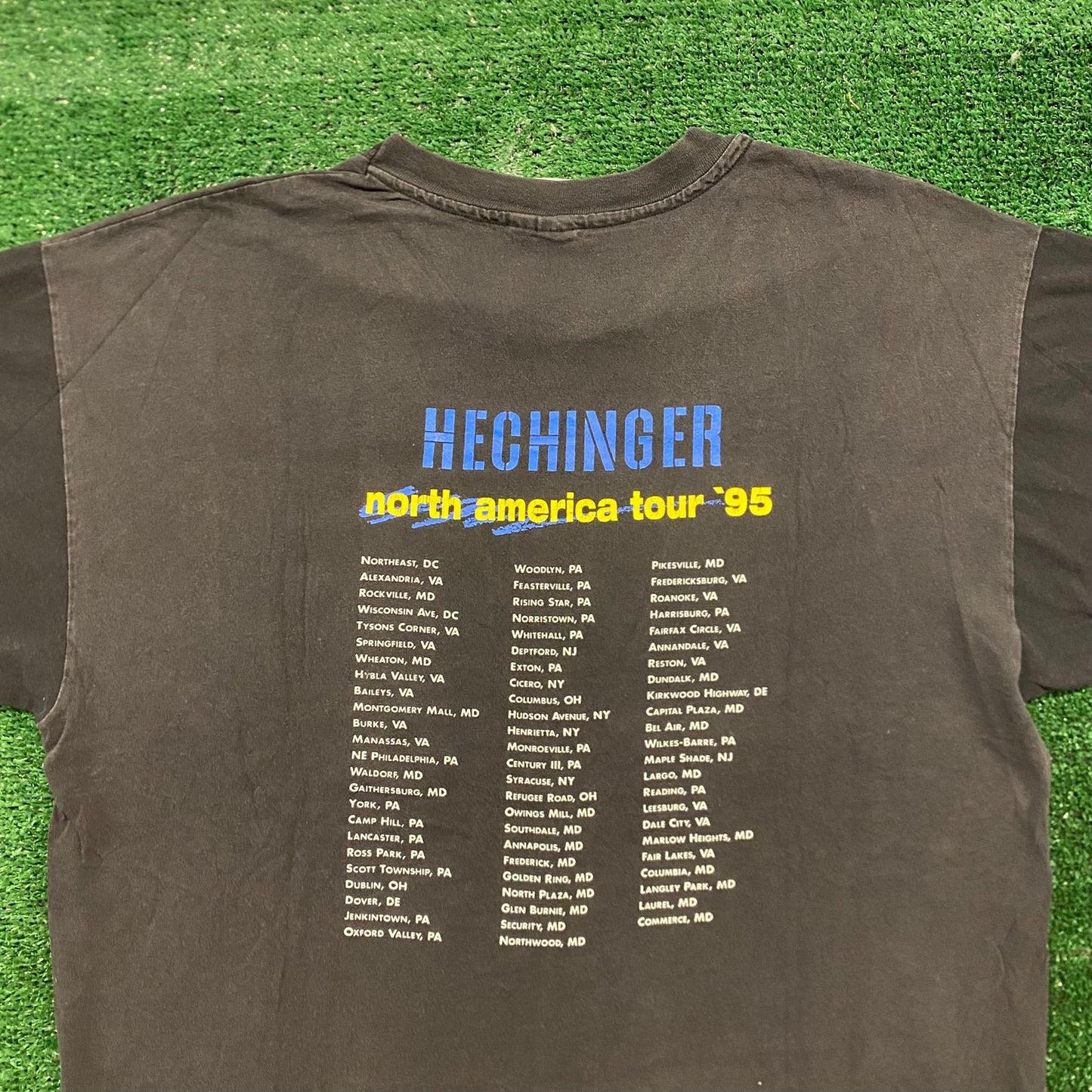Vintage 90s Sun Faded Hechinger North America Tour Band T-Shirt