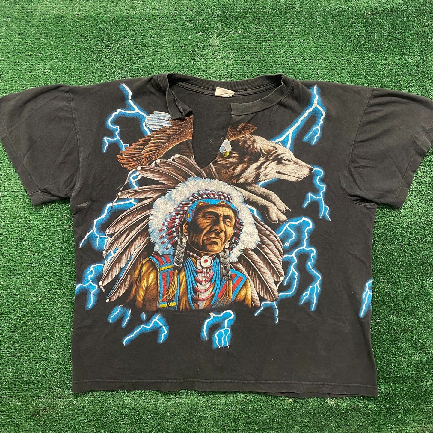 Vintage 90s American Thunder Shirt Native Wolf Western AOP