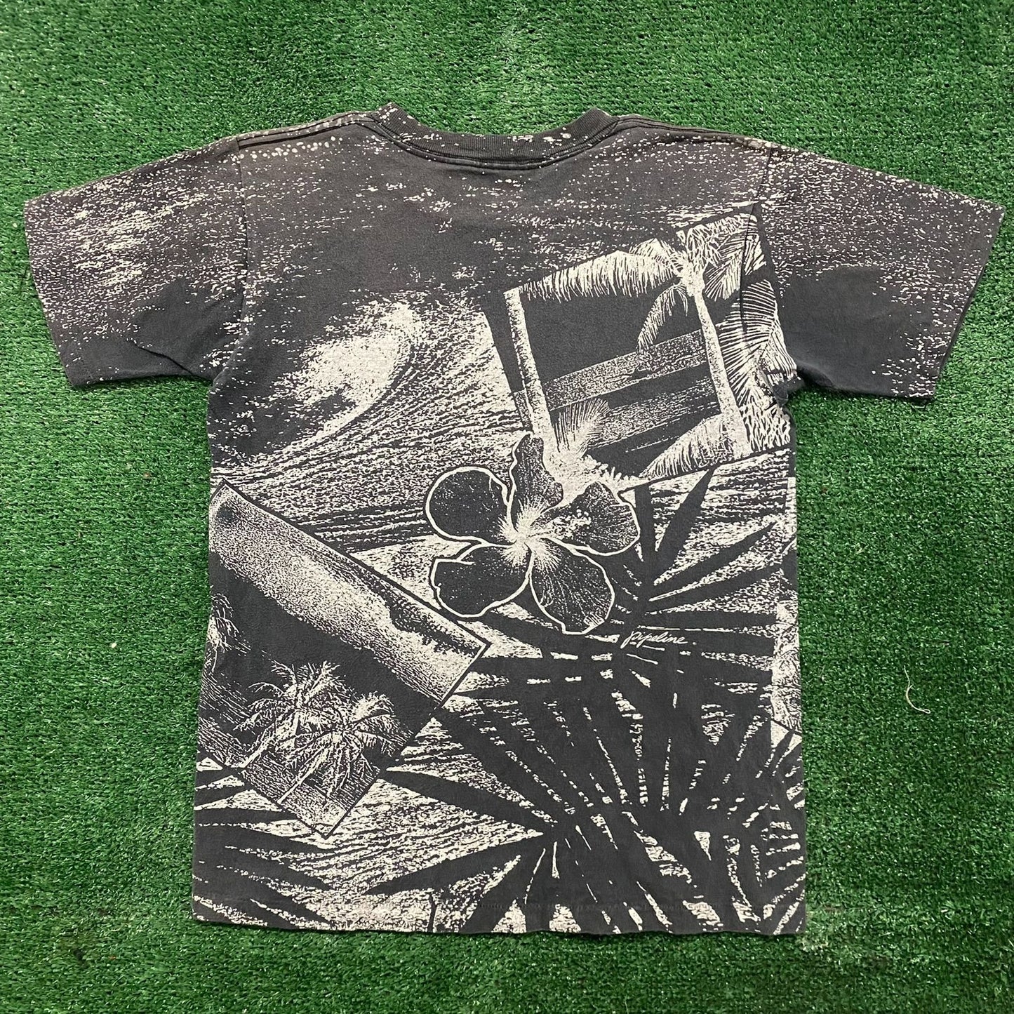 Vintage 80s Hawaii Nature AOP Tropical Beach Sun Faded Tee