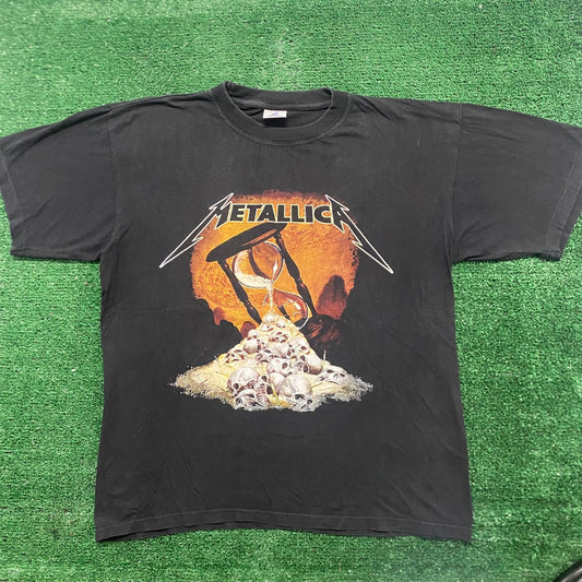 Vintage Y2K Metallica Skull Hourglass Metal Rock Band Tee