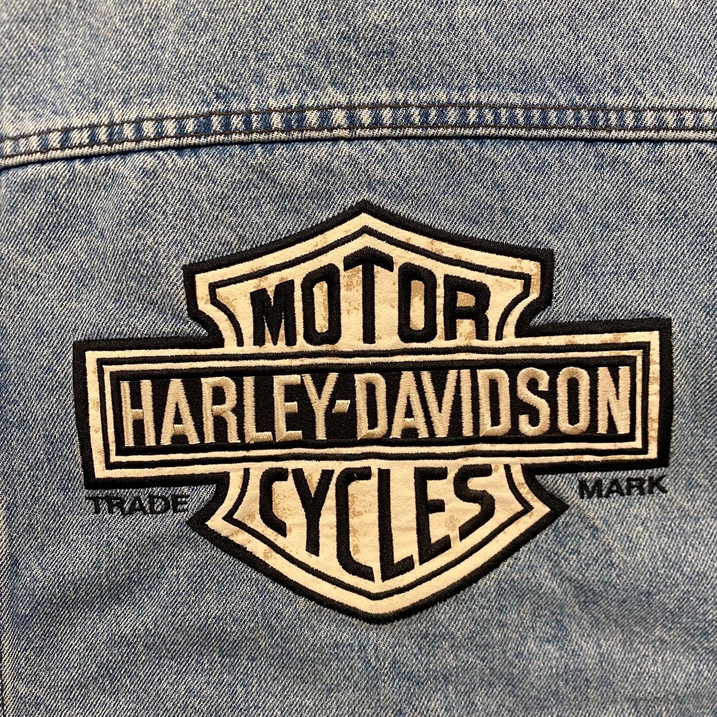 Vintage 90s Harley Davidson Essential Denim Trucker Jacket