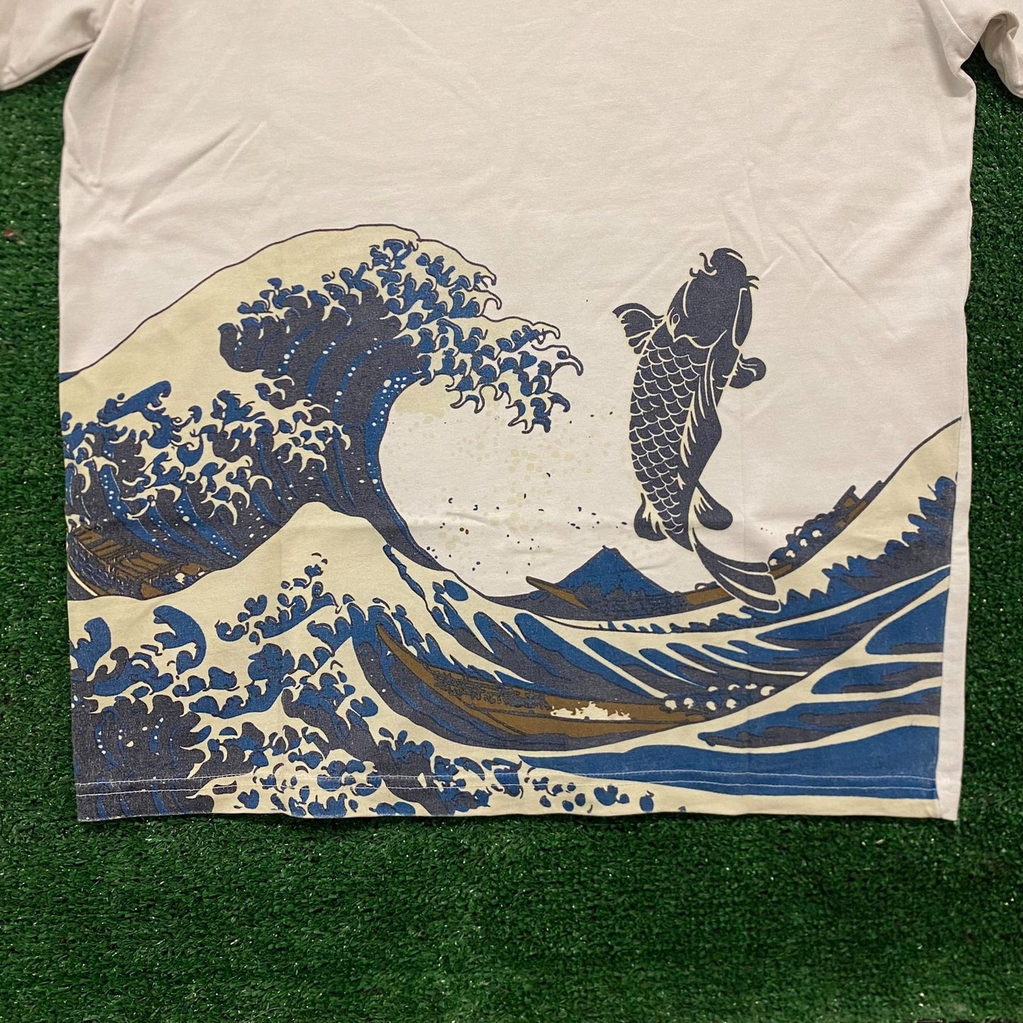 Japan Ocean Artwork Vintage Japanese Painting T-Shirt