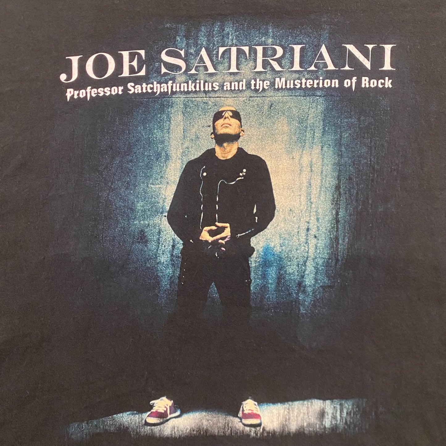 Vintage Y2K Joe Satriani Tour Rock Band Concert Baggy Tee