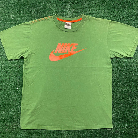 Vintage Y2K Nike Center Swoosh Logo Essential Athletic Tee